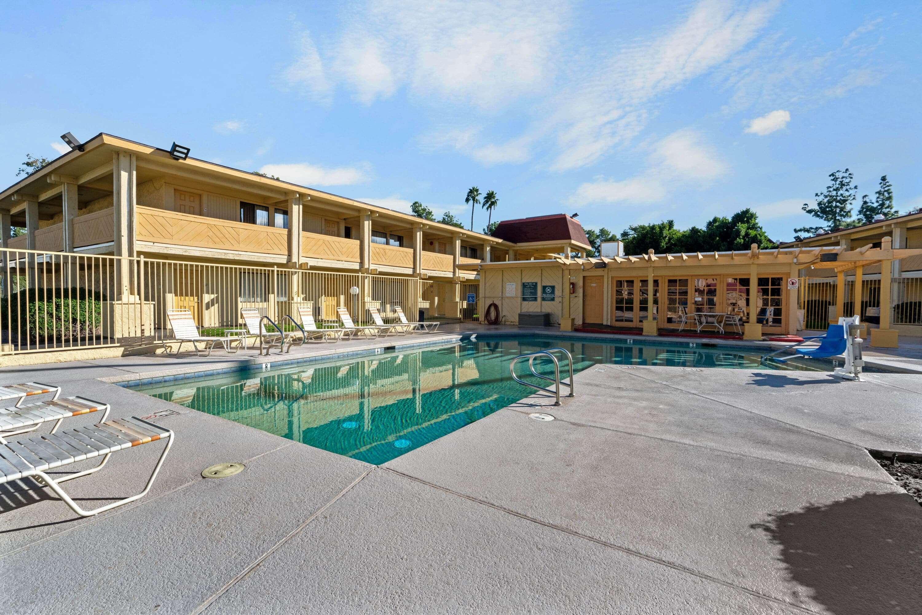La Quinta Inn by Wyndham Phoenix North — photo 5