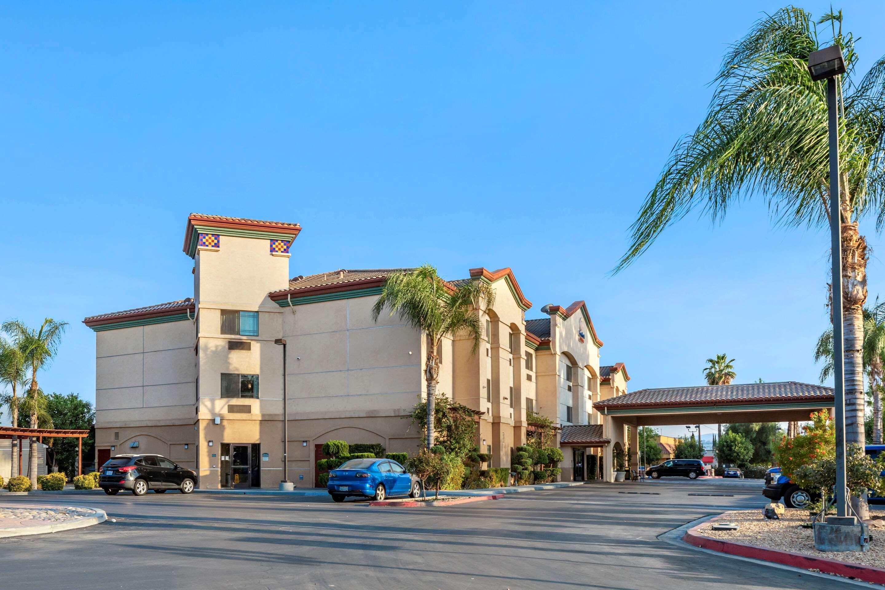 Comfort Suites Redlands — photo 5