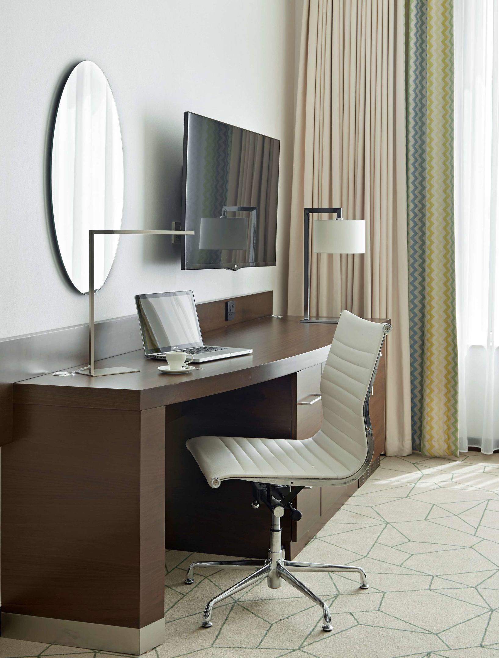 Hyatt Place Dubai/Baniyas Square — photo 5