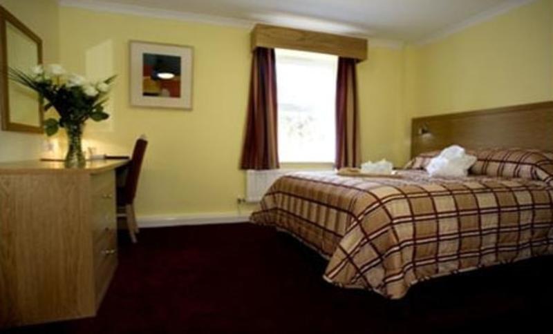 Burn Hall Hotel, Sure Hotel Collection by Best Western — photo 5