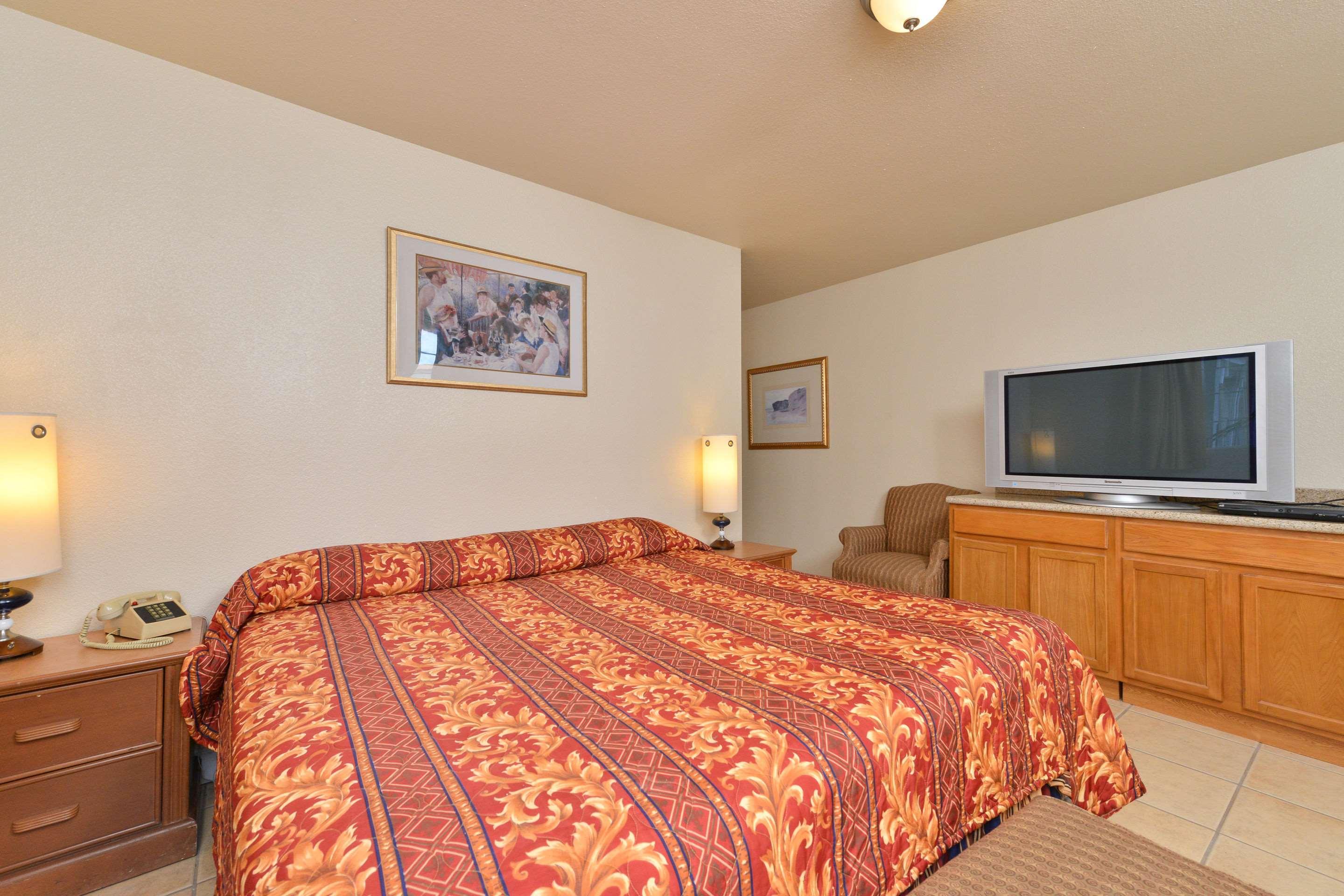 Rodeway Inn — photo 5