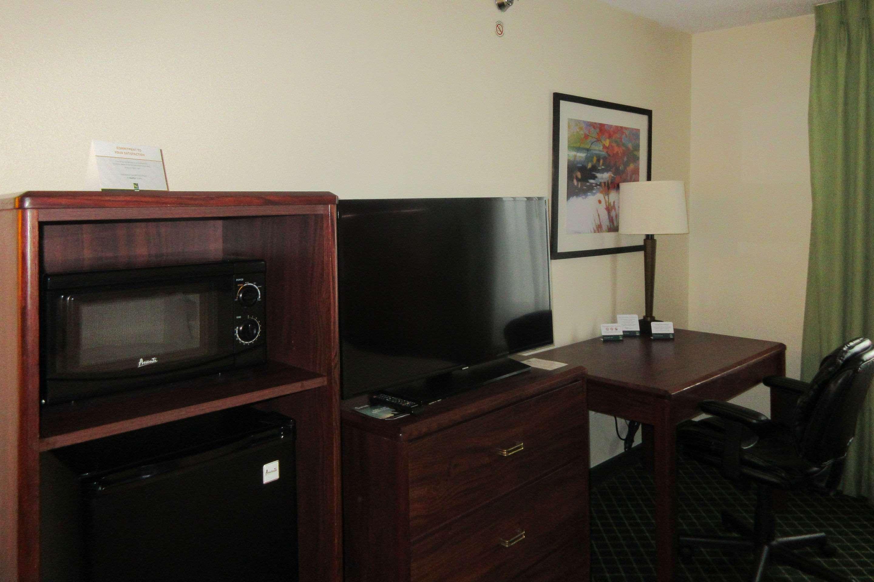 Quality Inn & Suites, Uniontown — photo 4