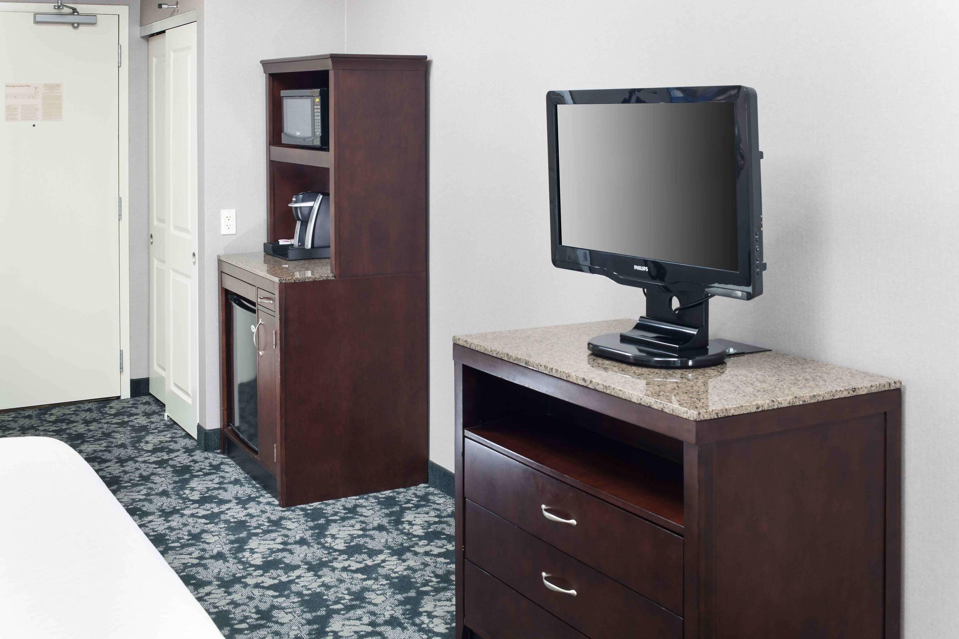 Hilton Garden Inn Detroit/Novi — photo 5