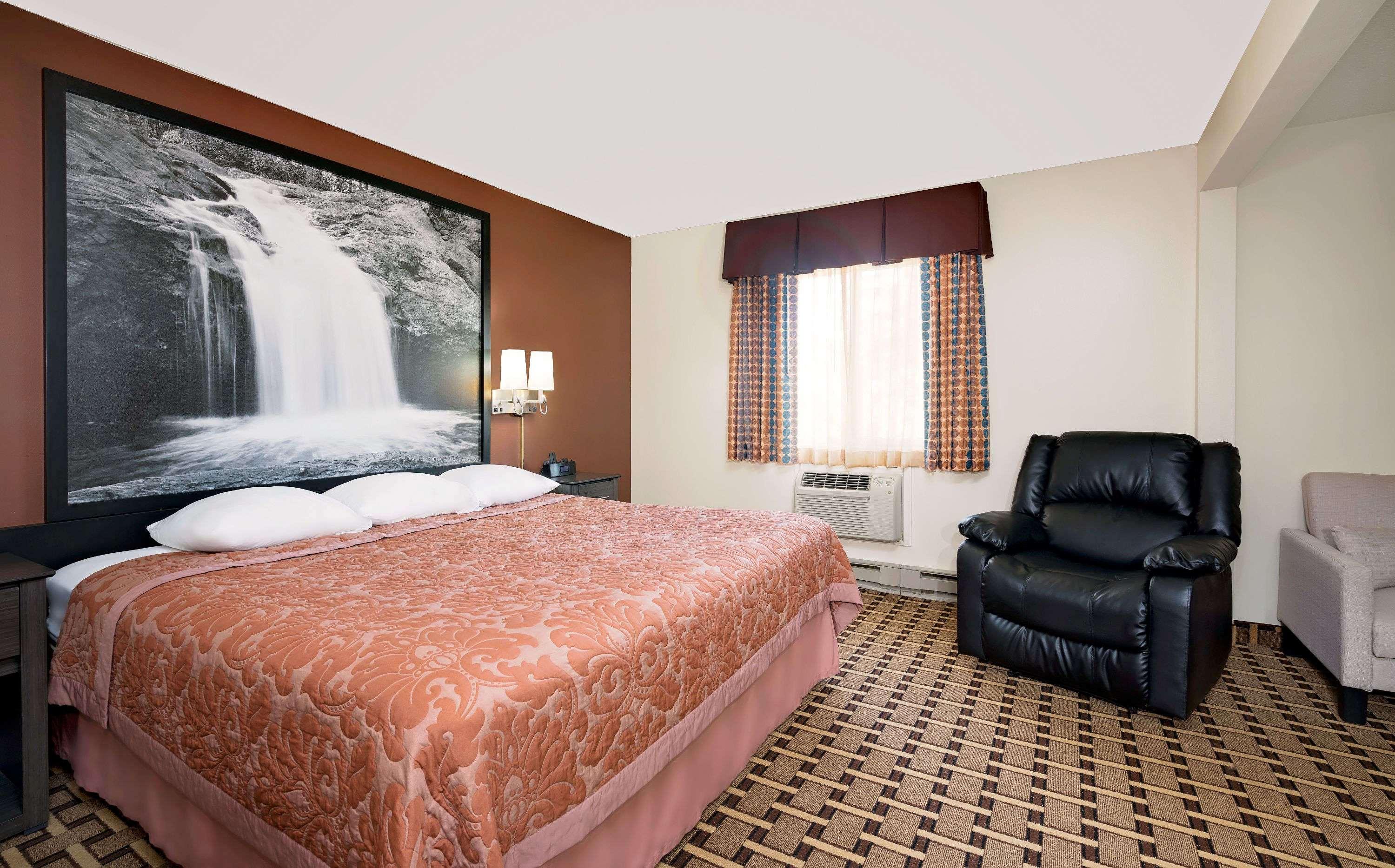 Super 8 by Wyndham Ashland — photo 4