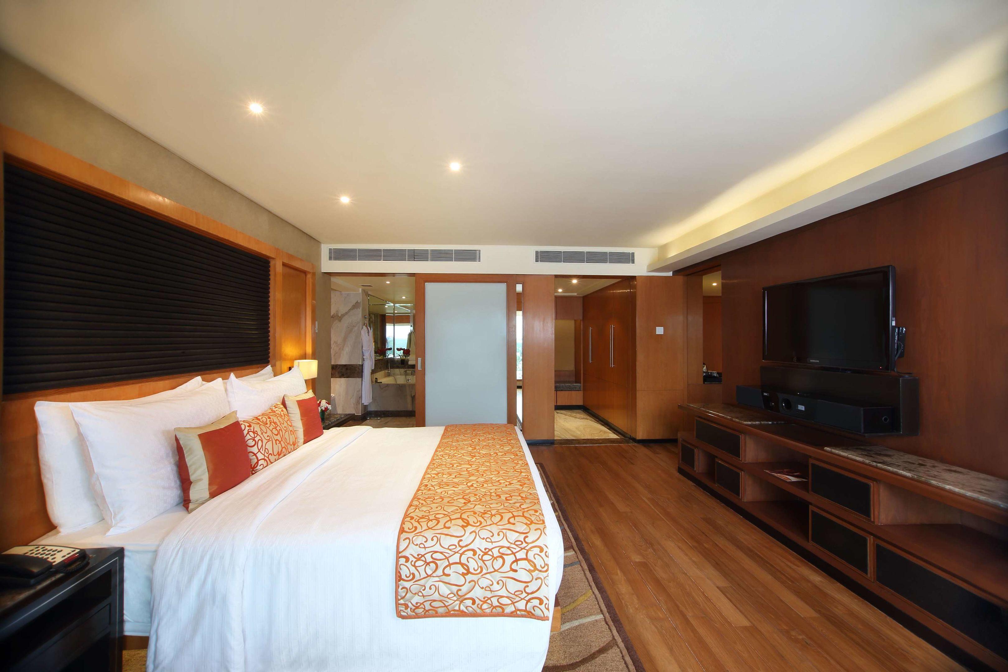 Gokulam Grand Hotel & Spa Bangalore — photo 4