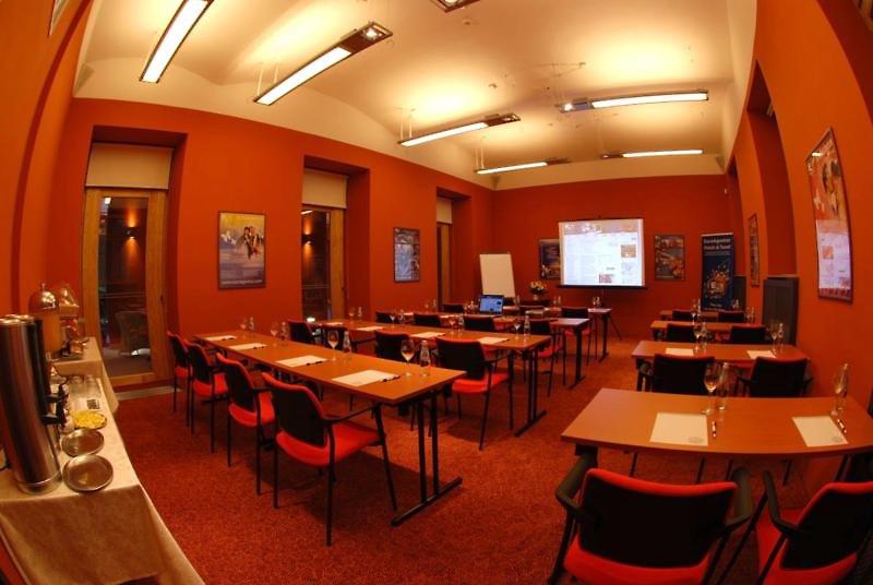 EA Hotel Embassy Prague — photo 5