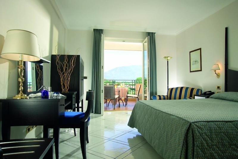 Savoy Beach Hotel — photo 5