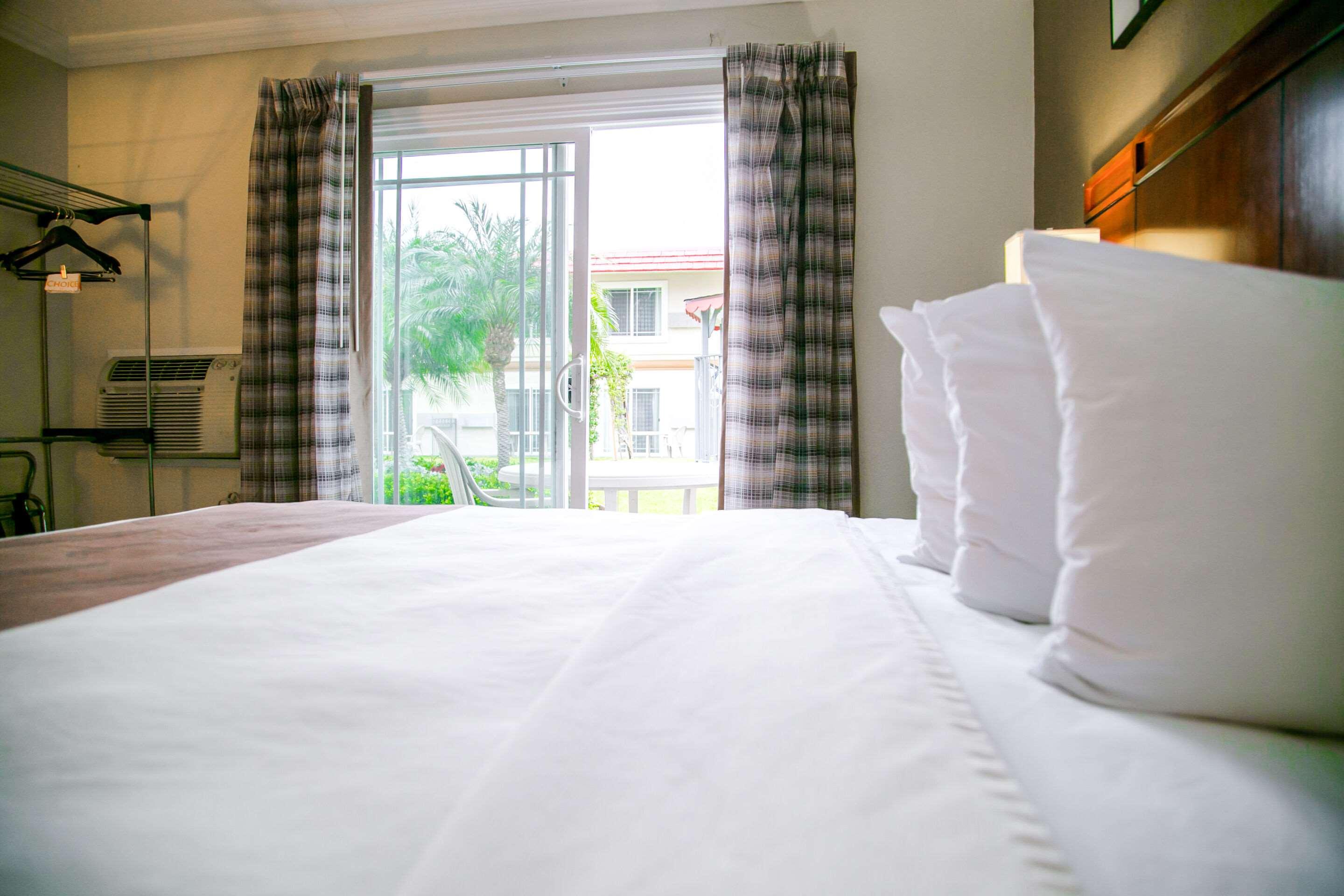 Quality Inn & Suites — photo 5