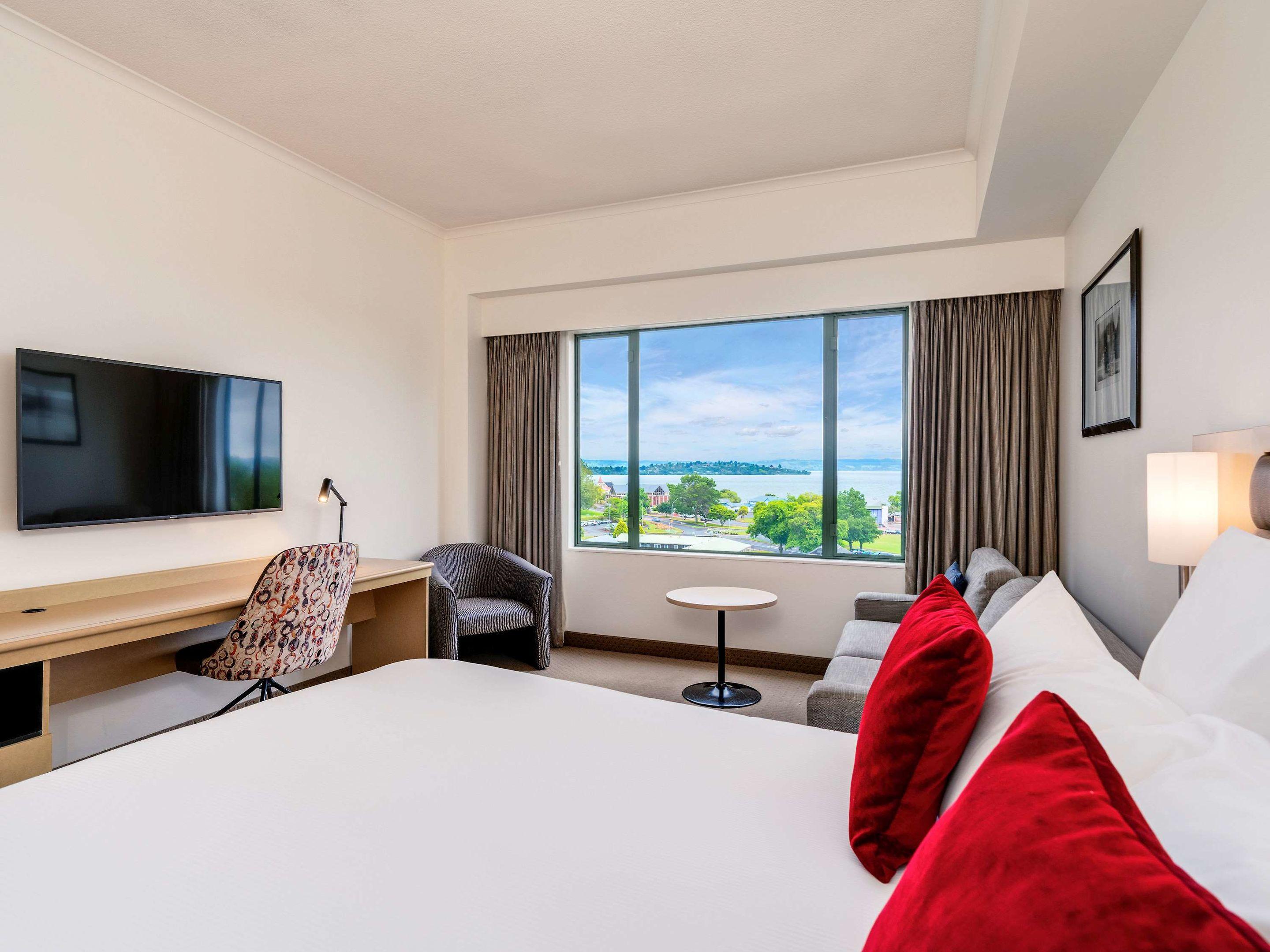 Novotel Rotorua Lakeside — photo 4