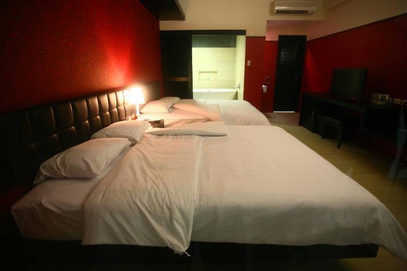 The Tides Hotel Boracay — photo 4