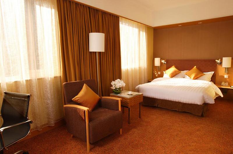 Novotel Beijing Peace — photo 3