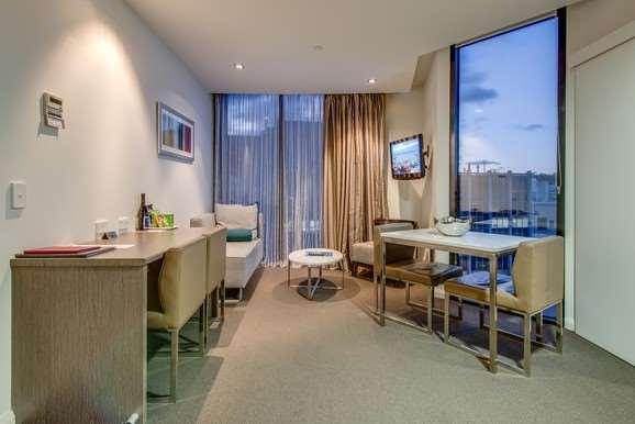 Mantra Collins Hotel — photo 4