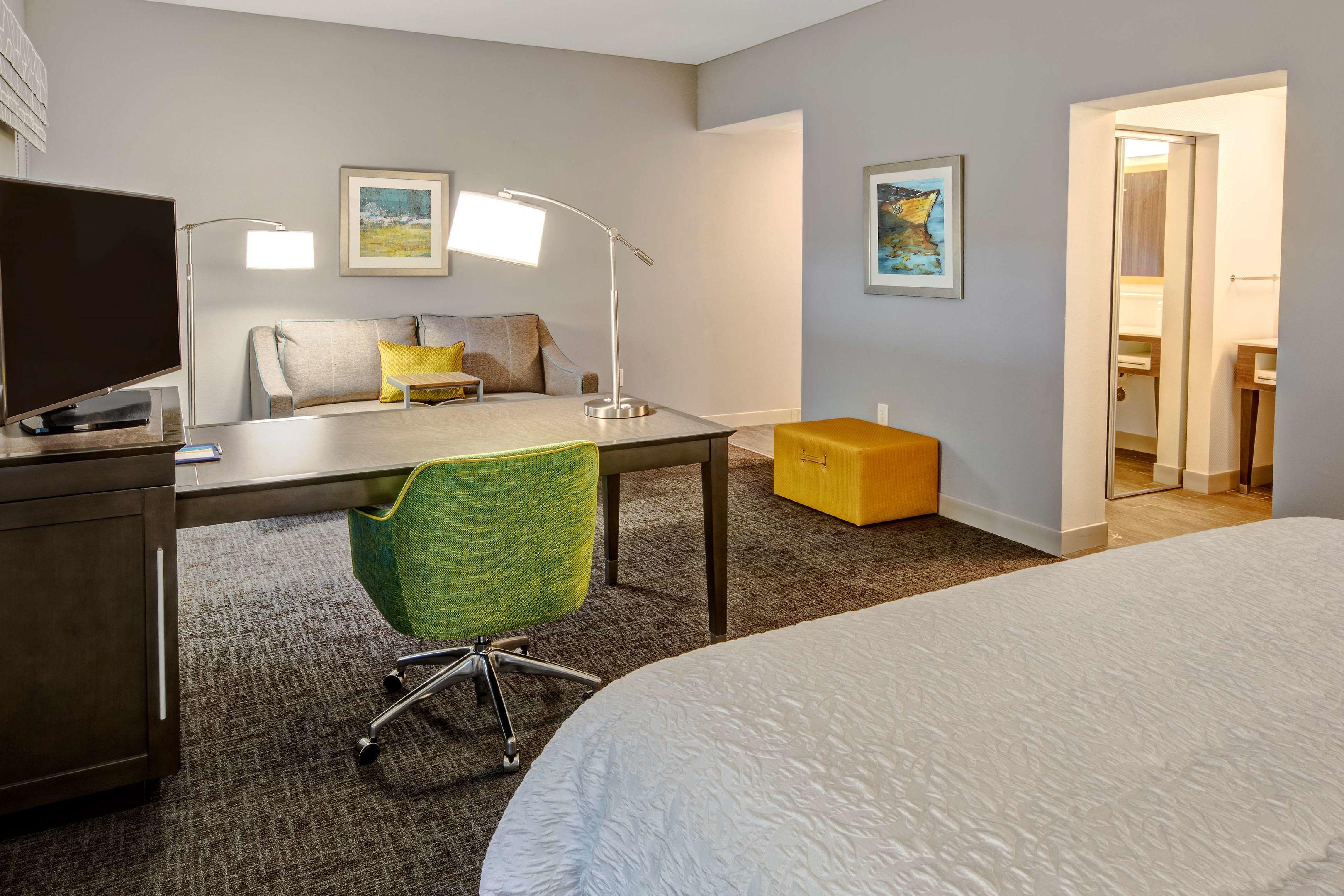 Hampton Inn & Suites San Jose Airport — photo 4