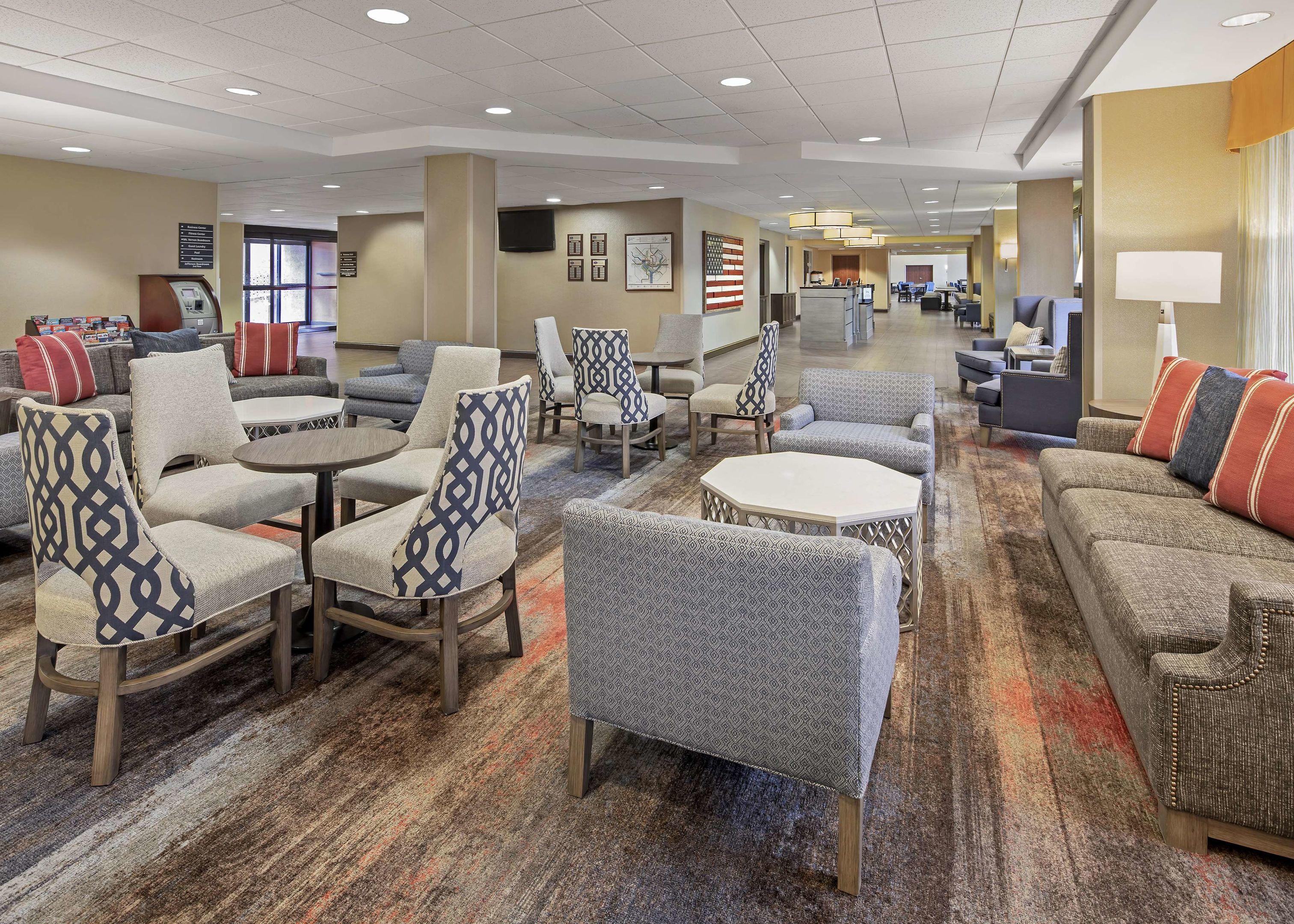 Hampton Inn & Suites Alexandria Old Town Area South — photo 5