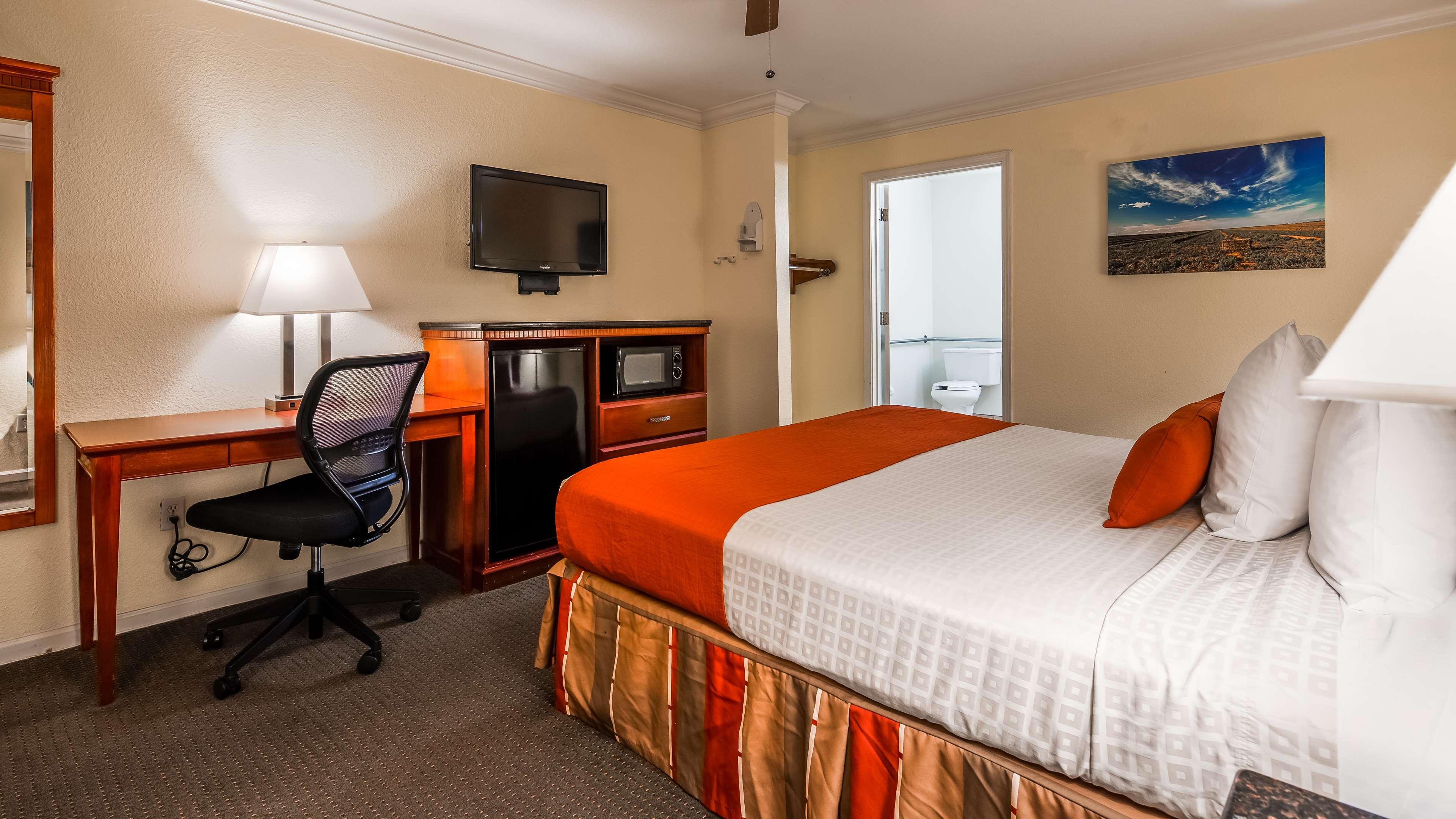 Best Western Heritage Inn — photo 4