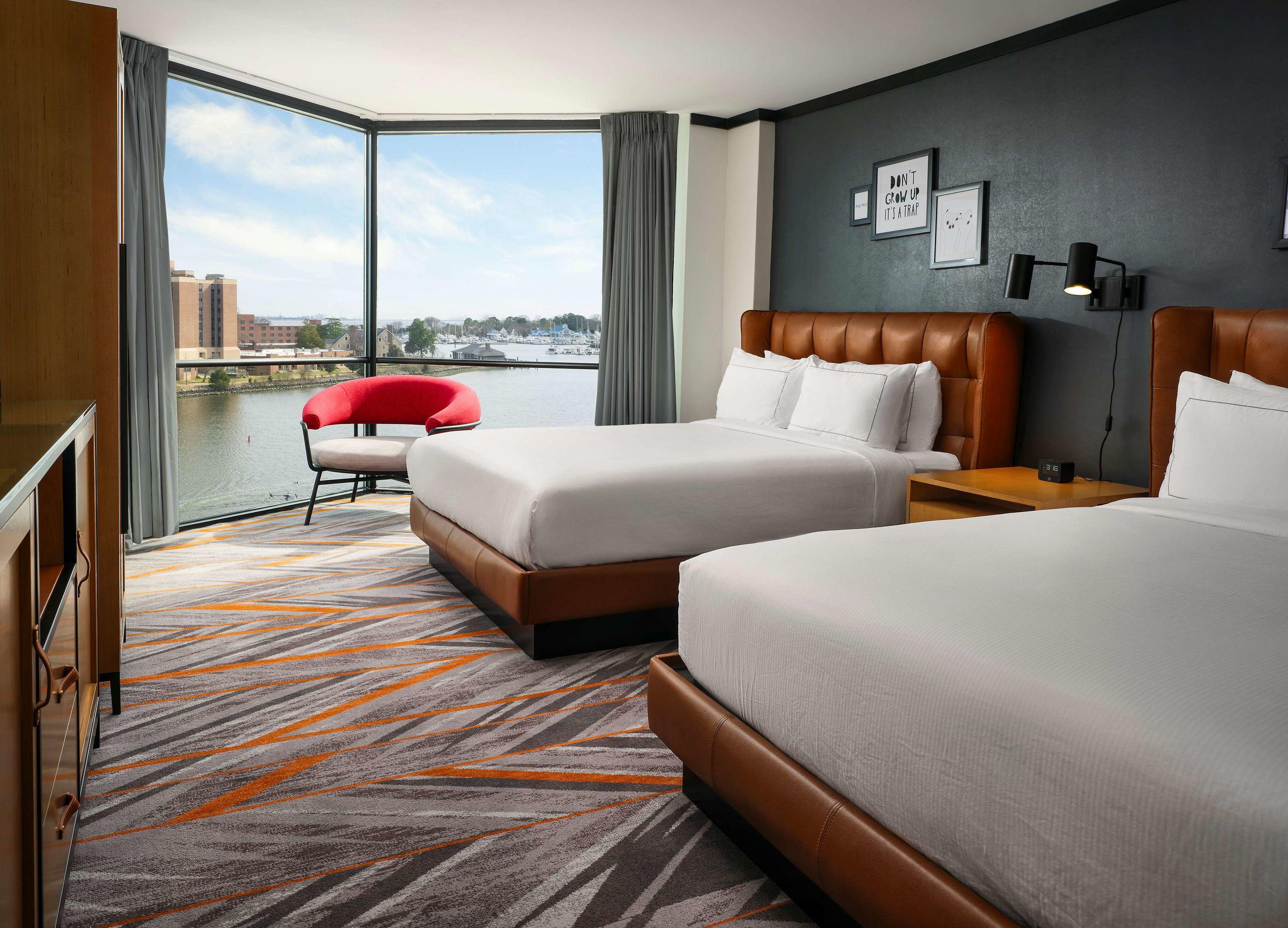 The Landing at Hampton Marina, Tapestry Collection by Hilton — photo 4