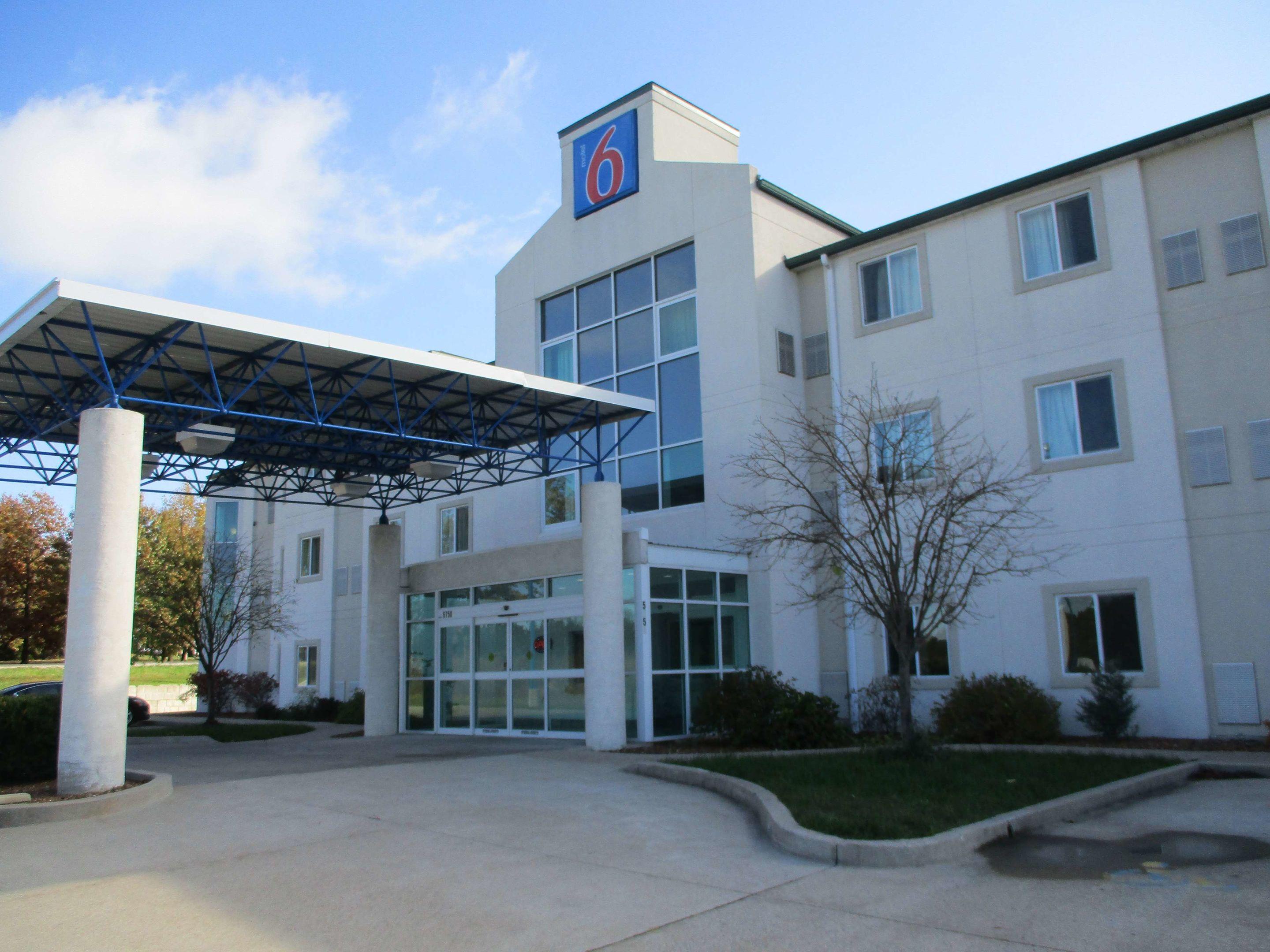 Motel 6 Kingdom City MO — photo 5