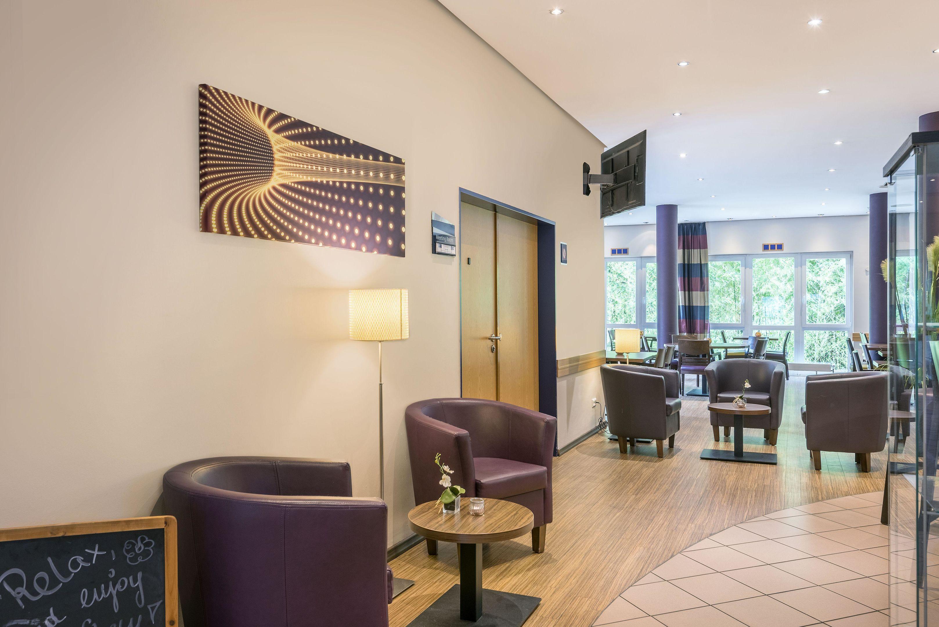 Holiday Inn Express Cologne - Troisdorf — photo 5