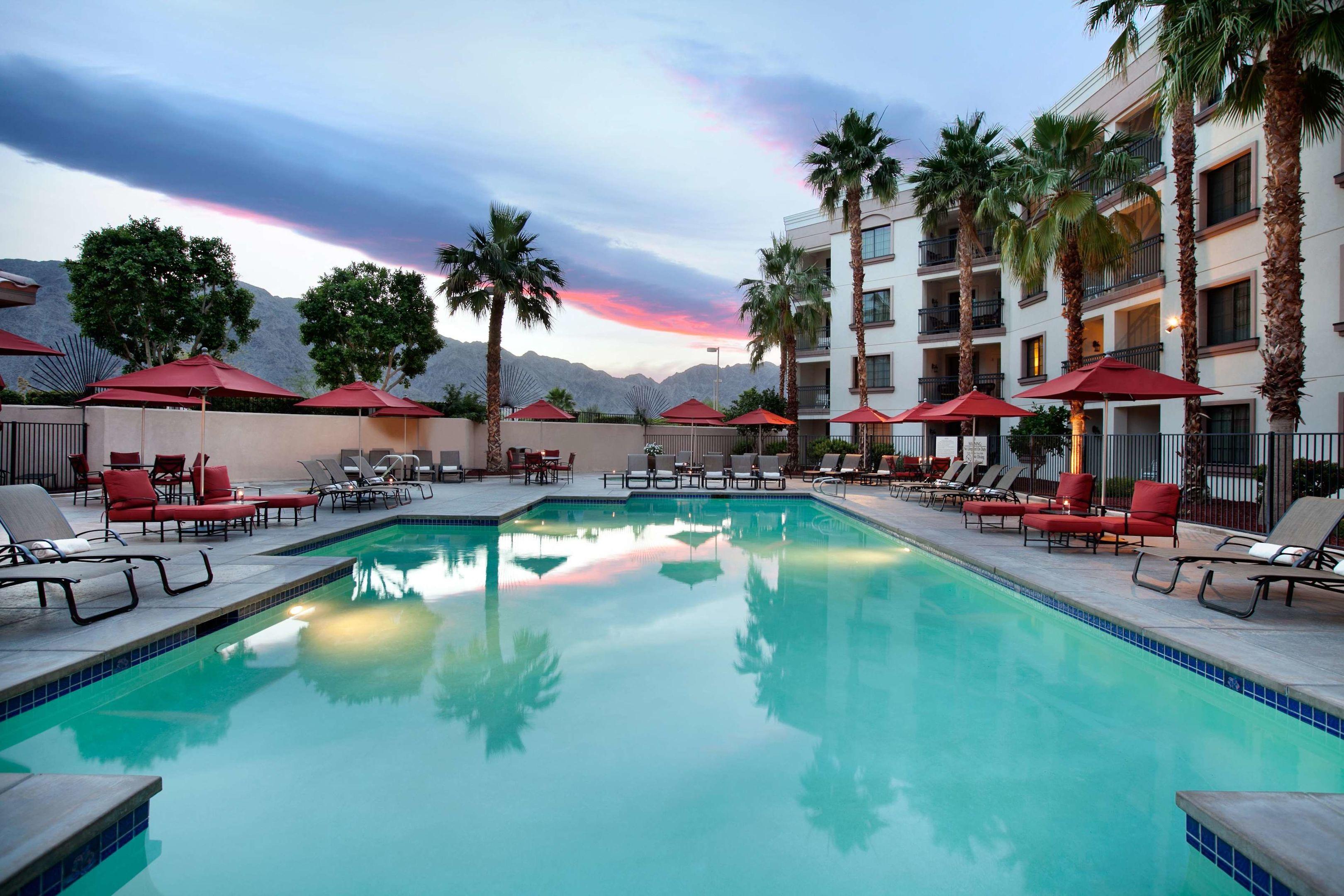 Embassy Suites La Quinta — photo 5