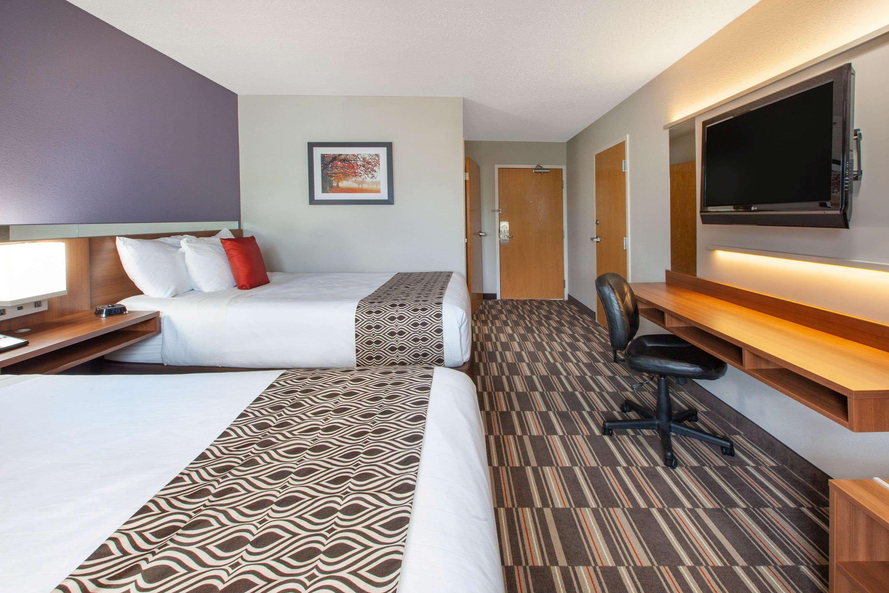 Microtel Inn & Suites by Wyndham Pittsburgh Airport — photo 5