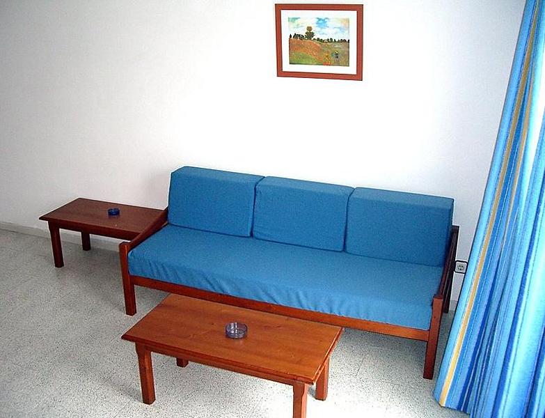 Magalluf Strip Apartment — photo 4