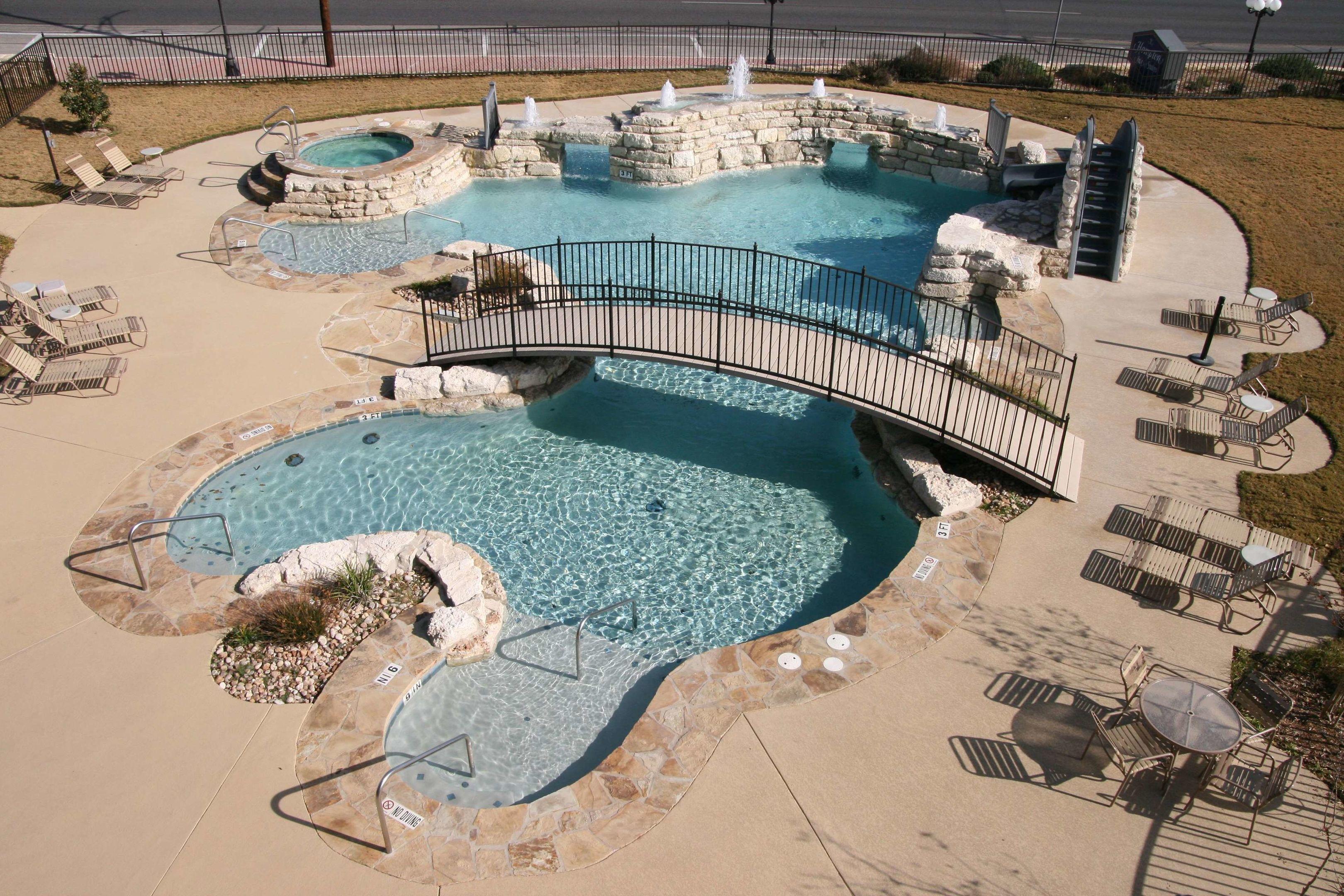 Hampton Inn & Suites Fredericksburg — photo 3