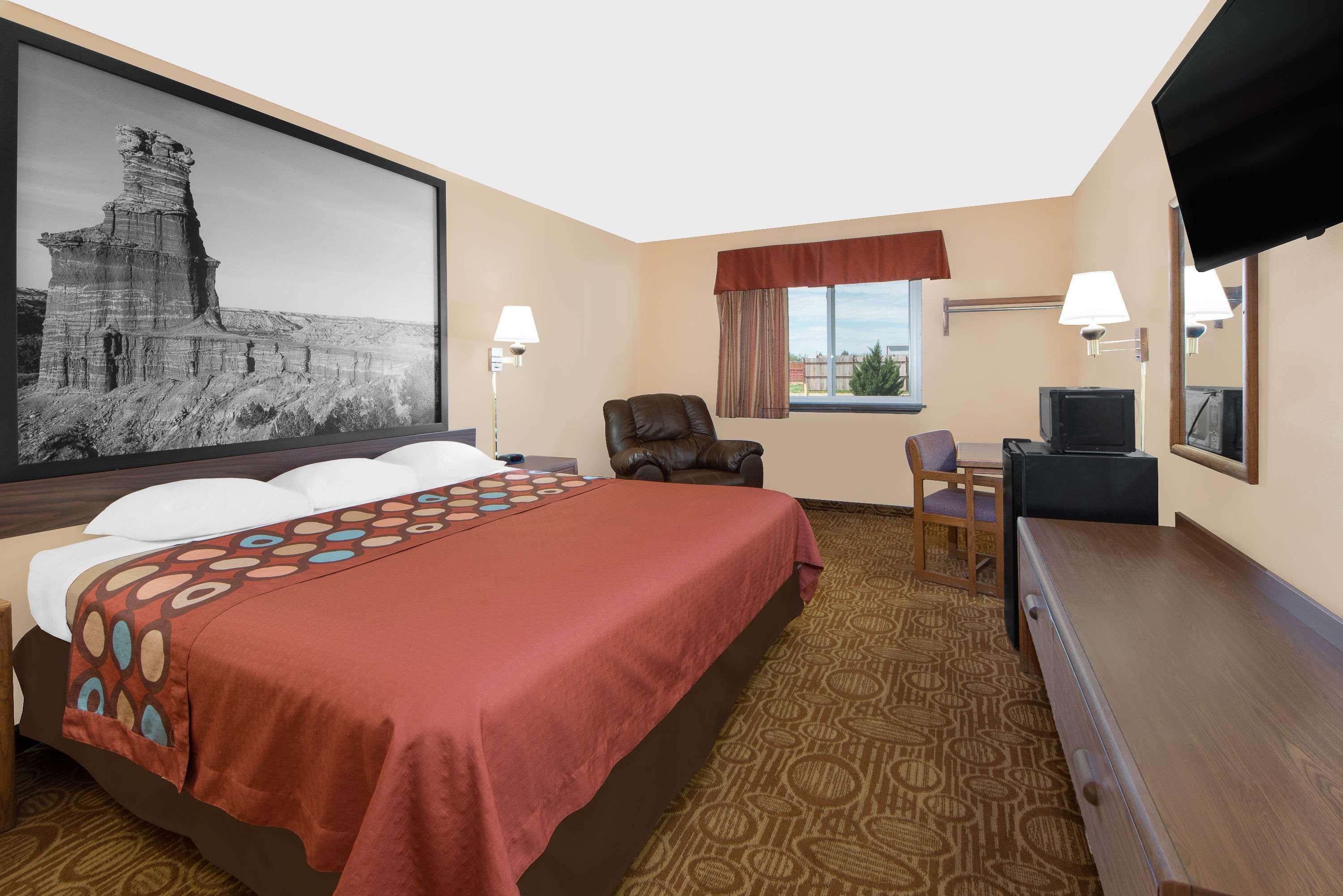 Super 8 by Wyndham Dalhart — photo 3
