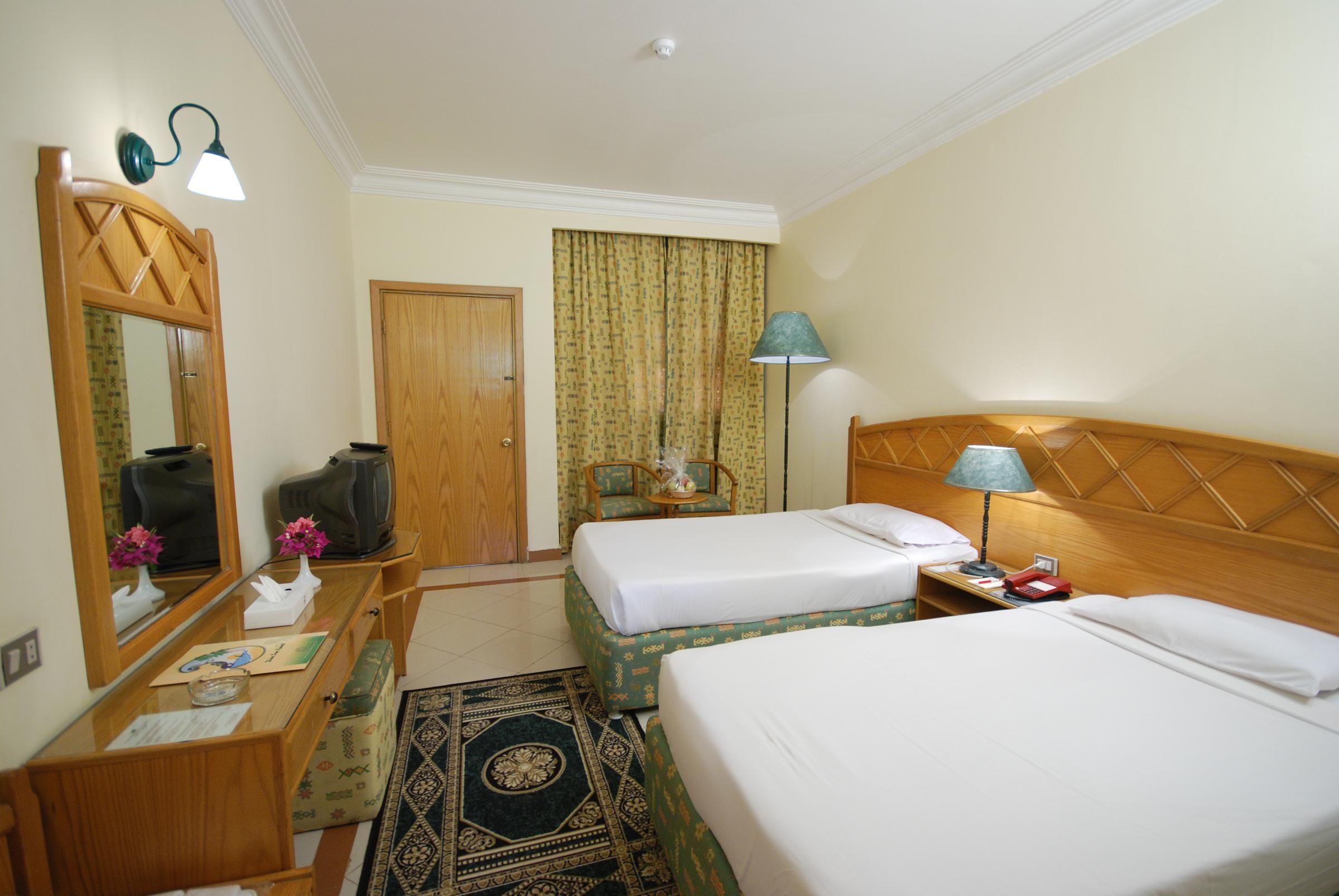 Dive Inn Resort — photo 4