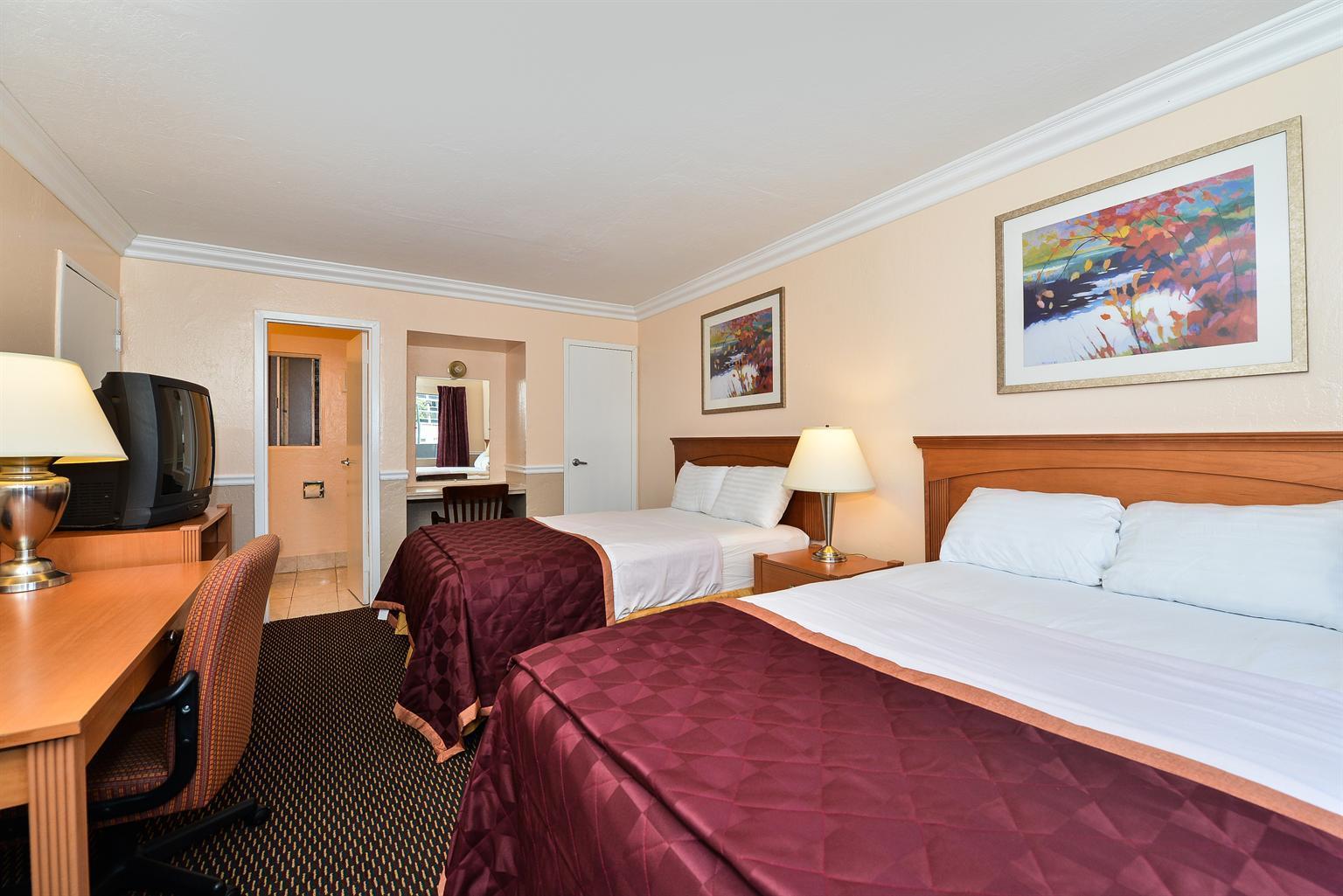 Americas Best Value Inn - Oakland / Lake Merritt — photo 4