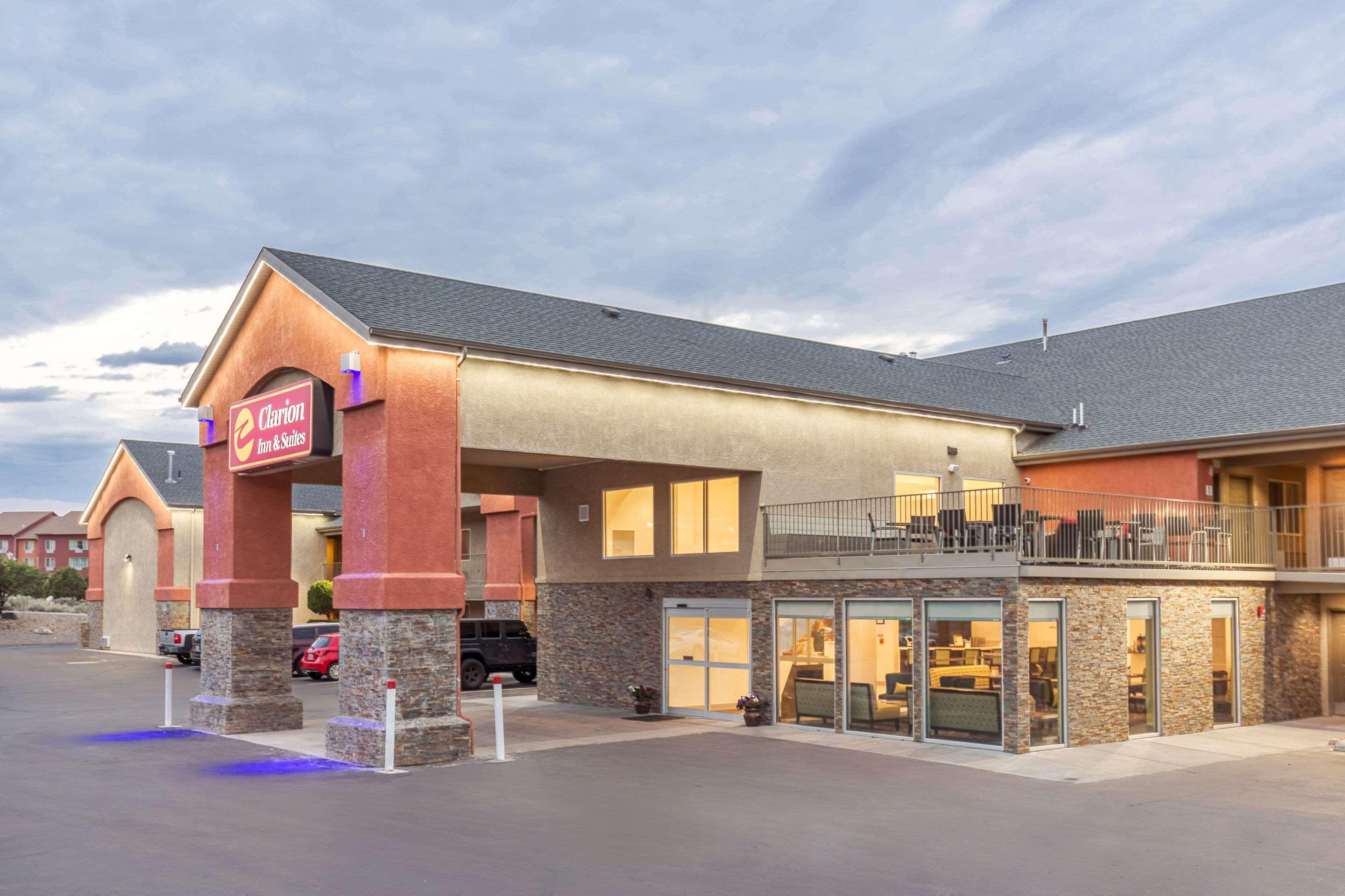 Clarion Inn & Suites — photo 3