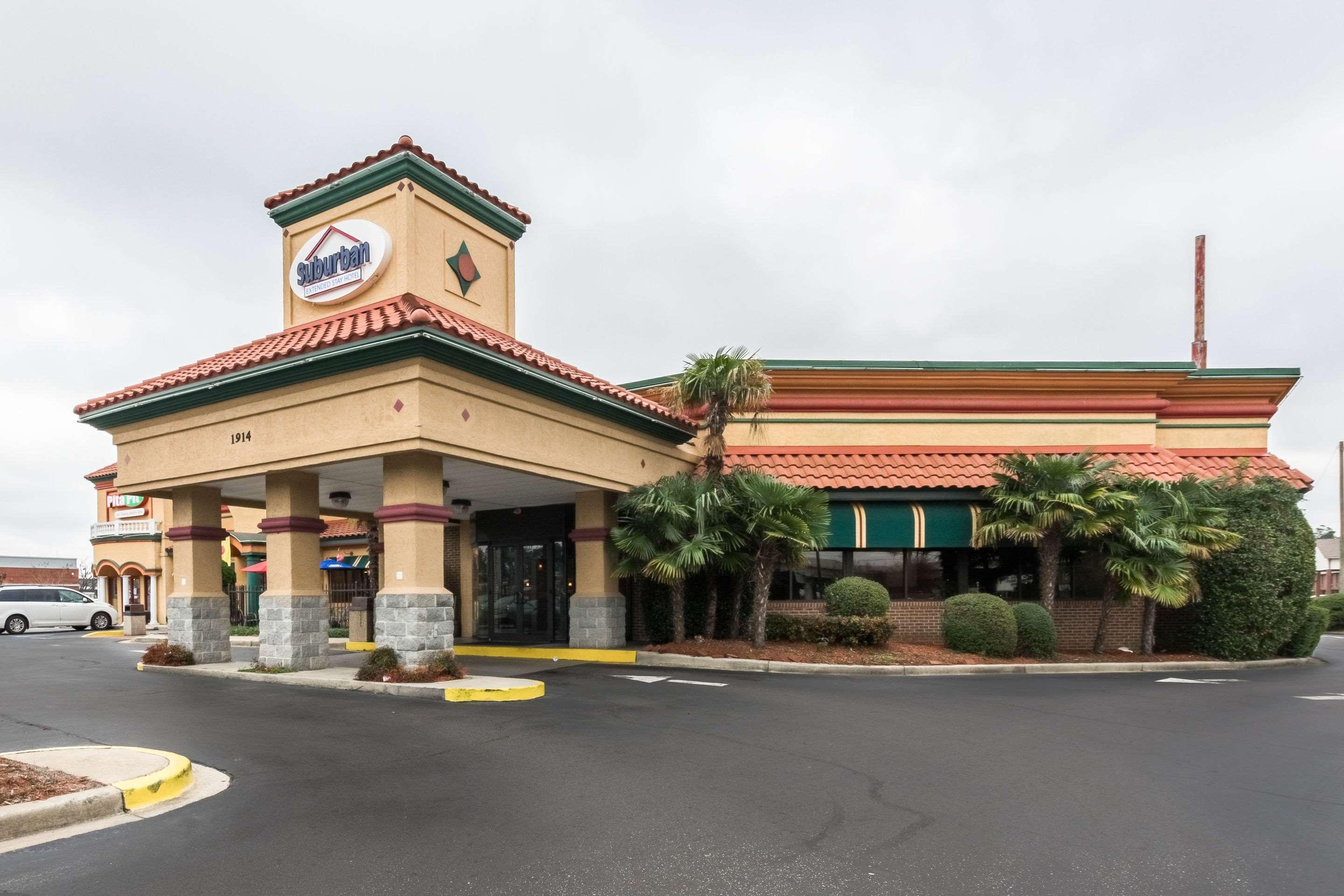 Suburban Extended Stay Hotel — photo 4