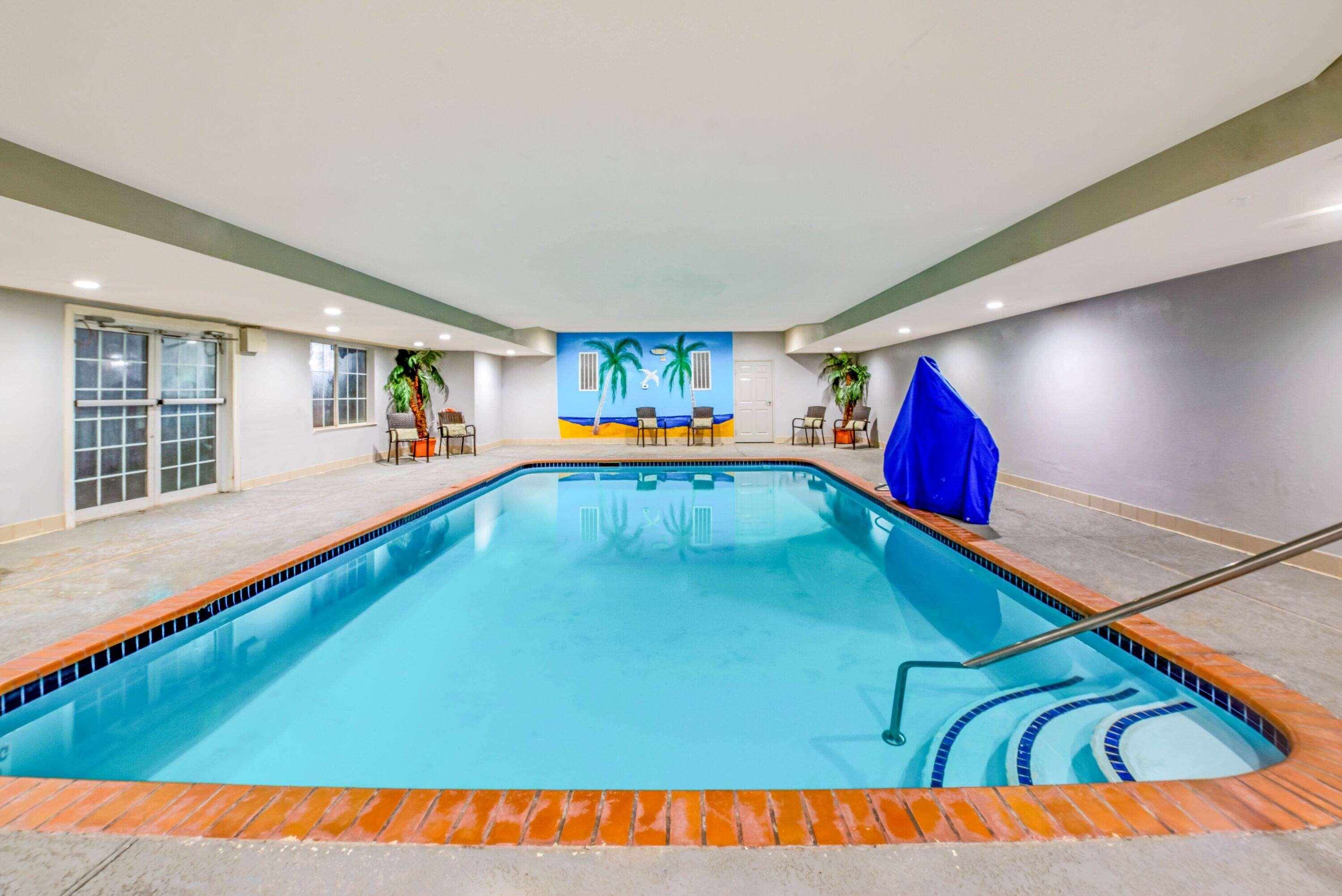 La Quinta Inn & Suites by Wyndham Kingwood — photo 5