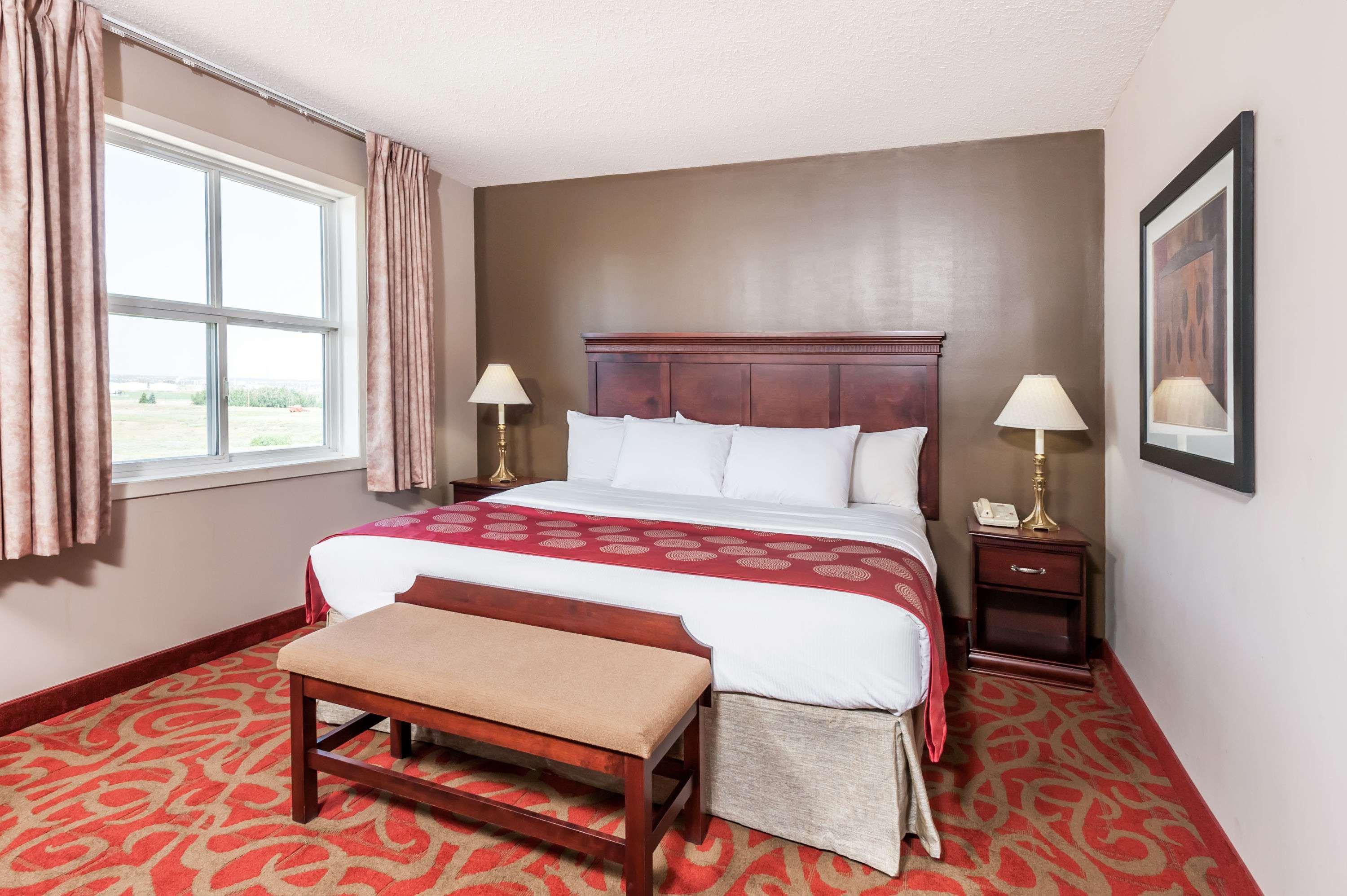 Ramada Limited Edmonton East/Sherwood Park — photo 4