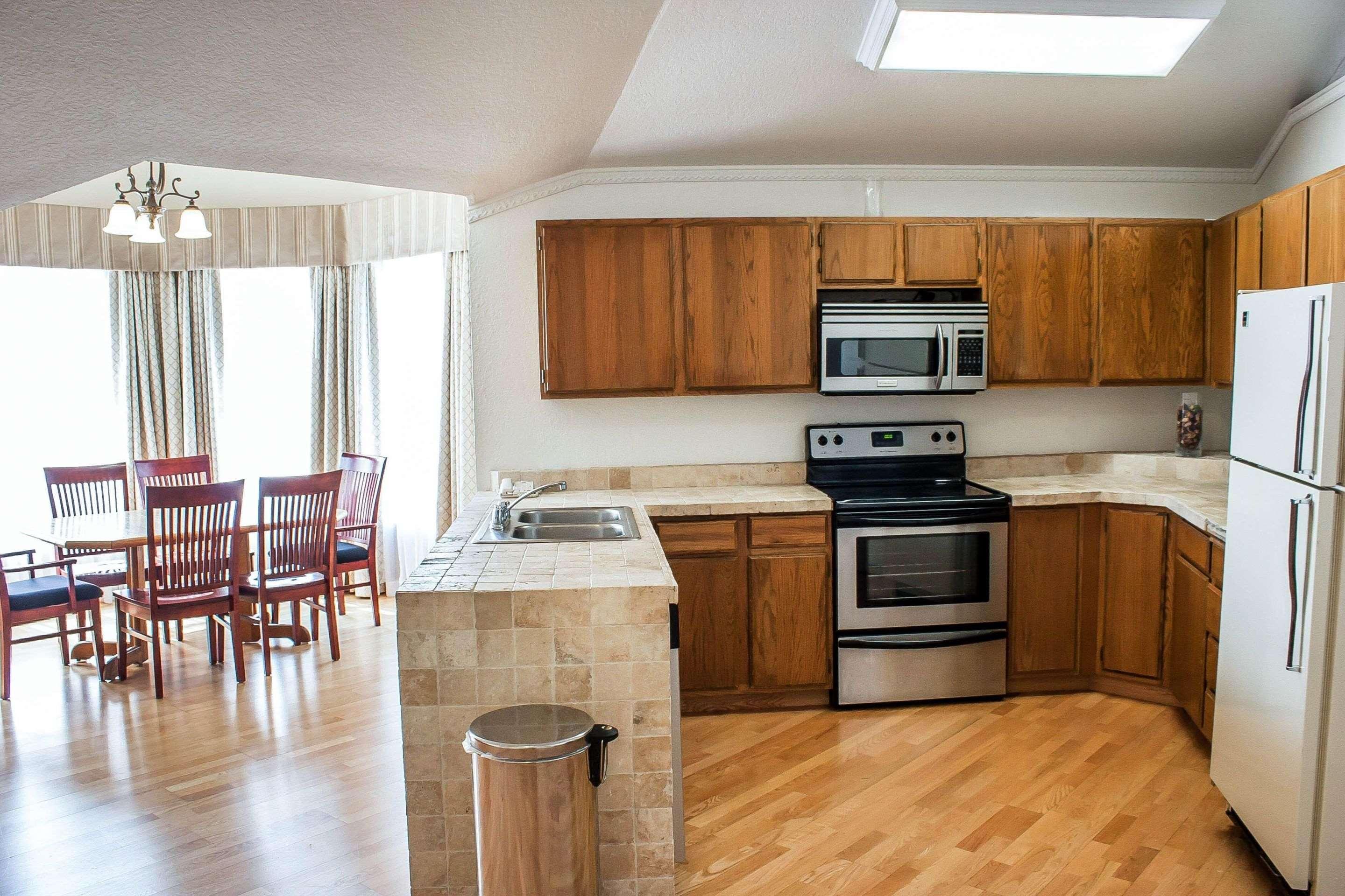 Quality Inn & Suites — photo 5