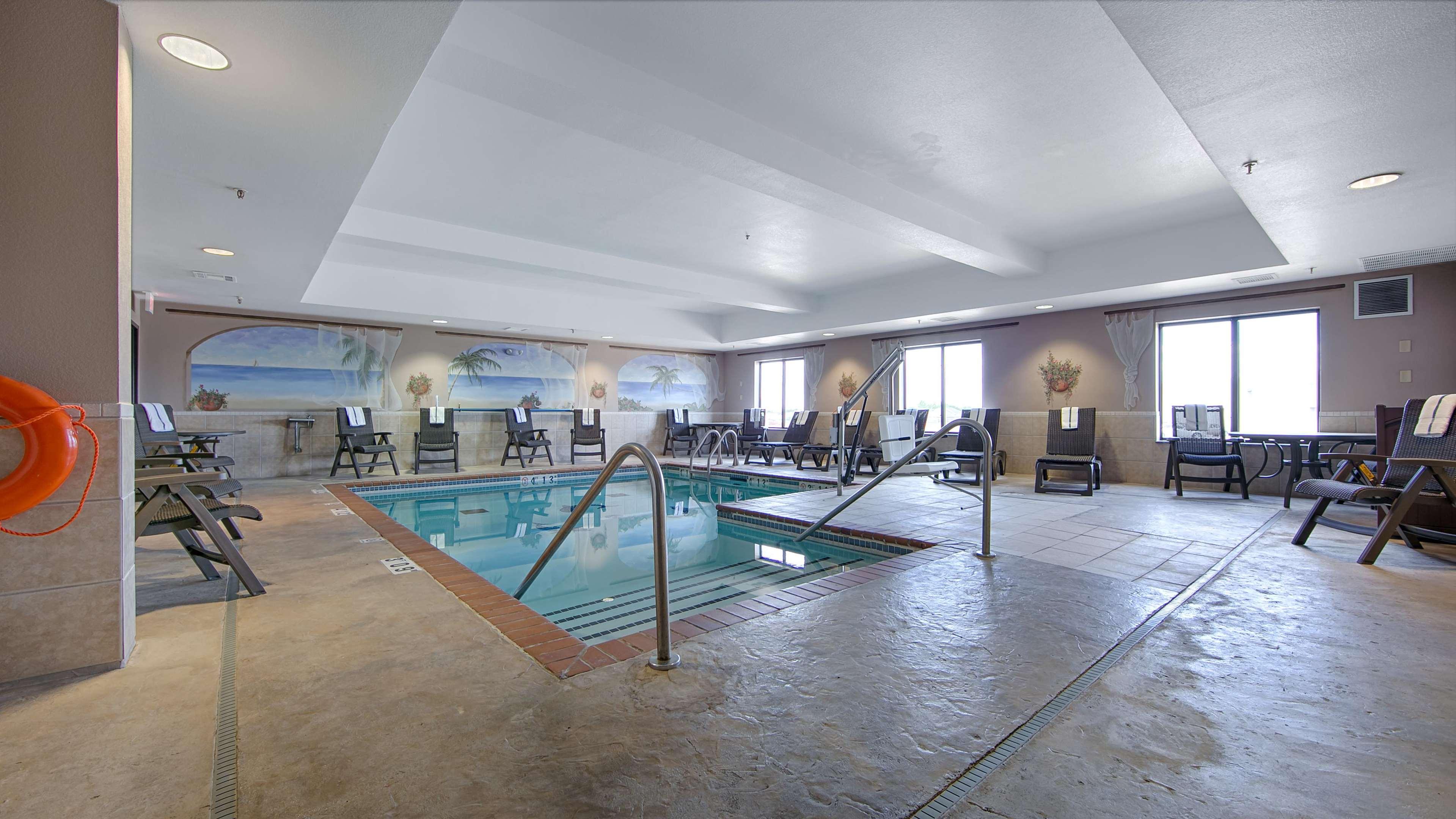 Best Western Plus Memorial Inn & Suites — photo 4