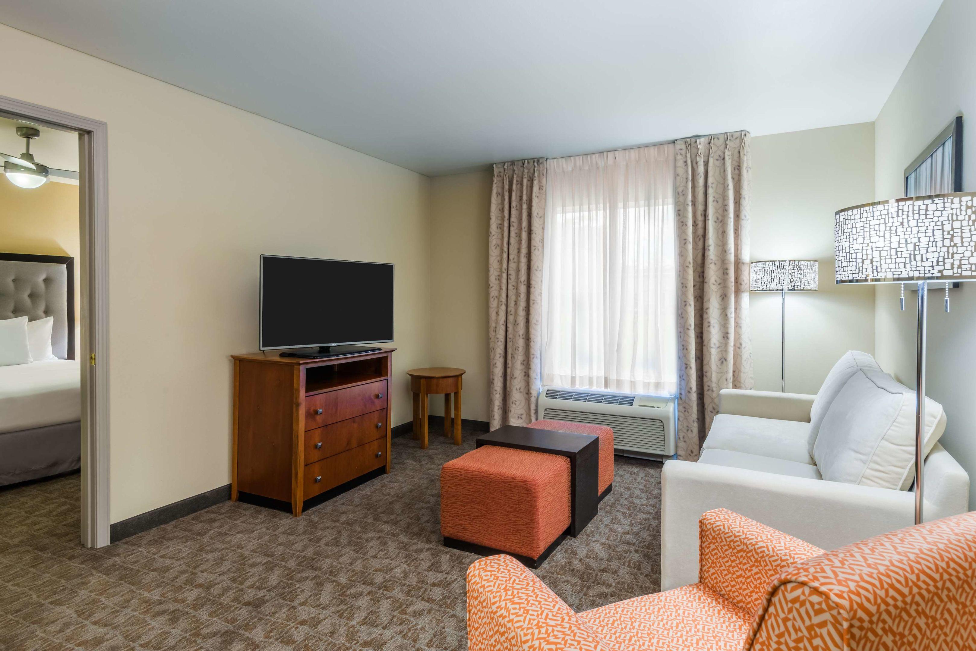 Homewood Suites by Hilton St. Louis Riverport- Airport West — photo 5