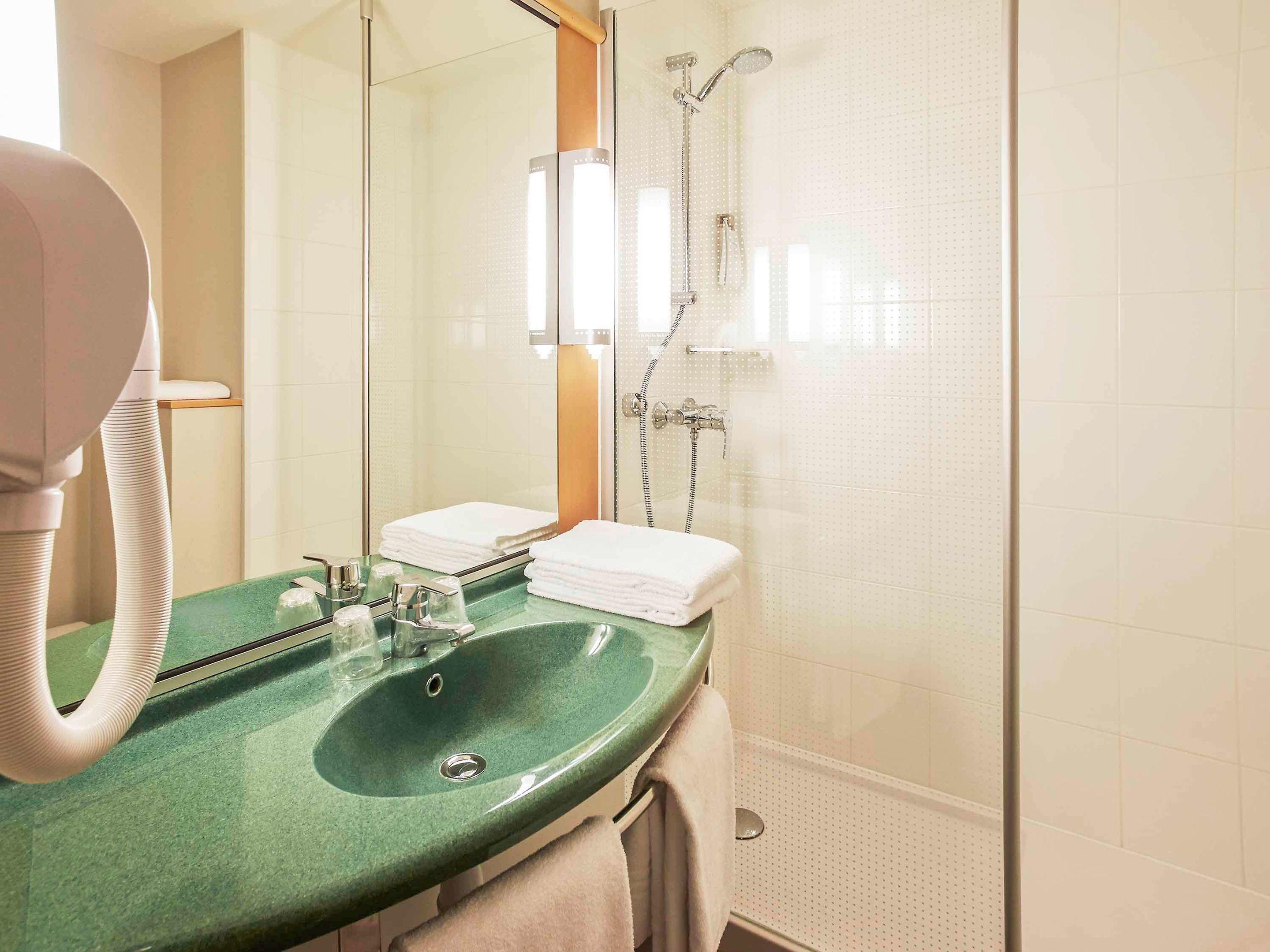 ibis Auray — photo 4