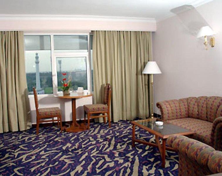 The Peerless Inn Kolkata — photo 5