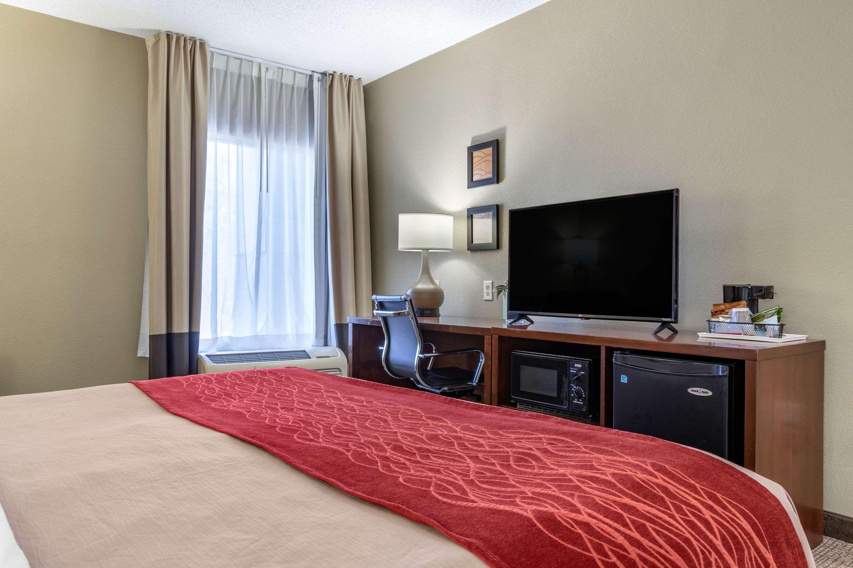 Comfort Inn — photo 5