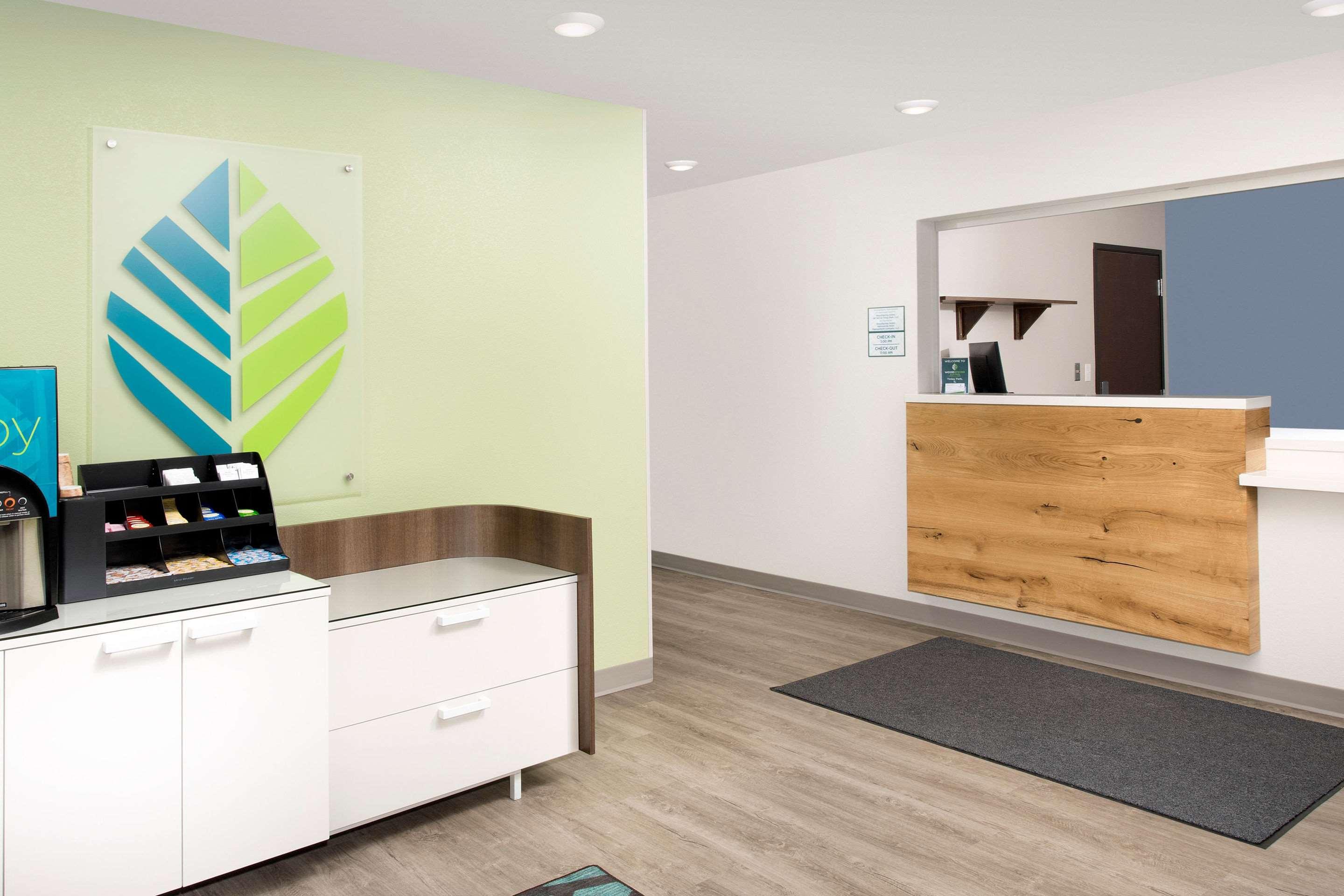 WoodSpring Suites Chicago Tinley Park — photo 5