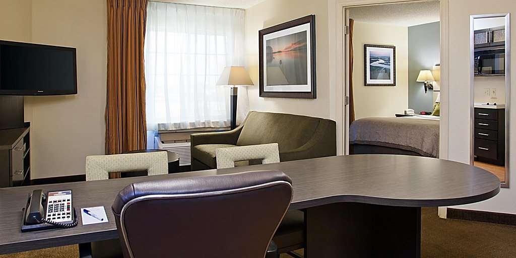Sonesta Simply Suites Chicago O'Hare Airport — photo 4