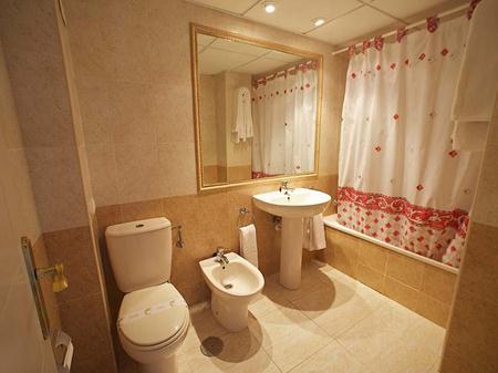 Coral Beach Apartments — photo 5