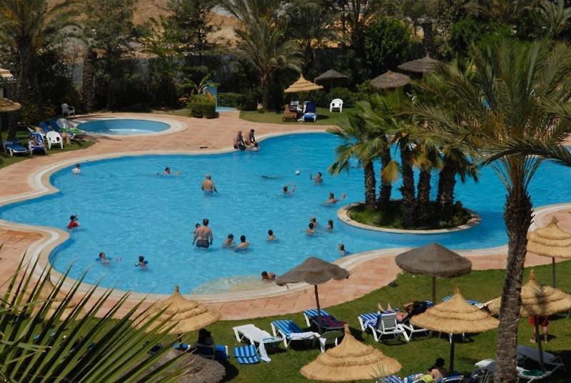Marina Palace — photo 4