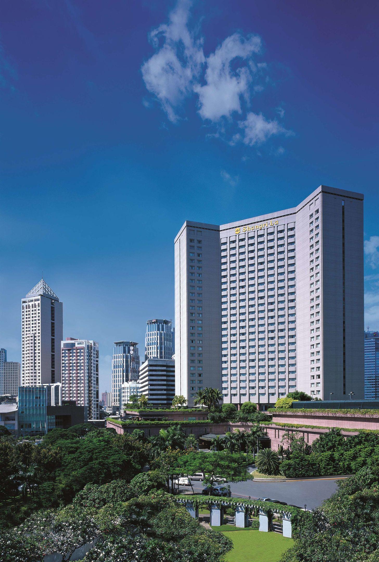 Makati Shangri-La — photo 4
