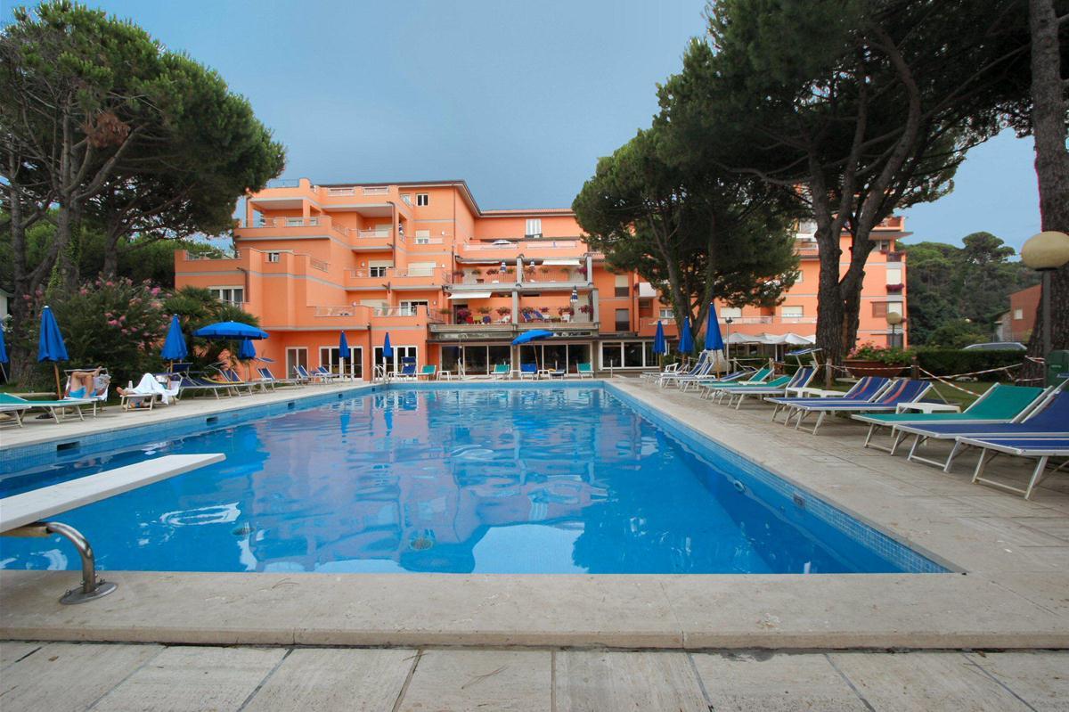Versilia Palace — photo 5