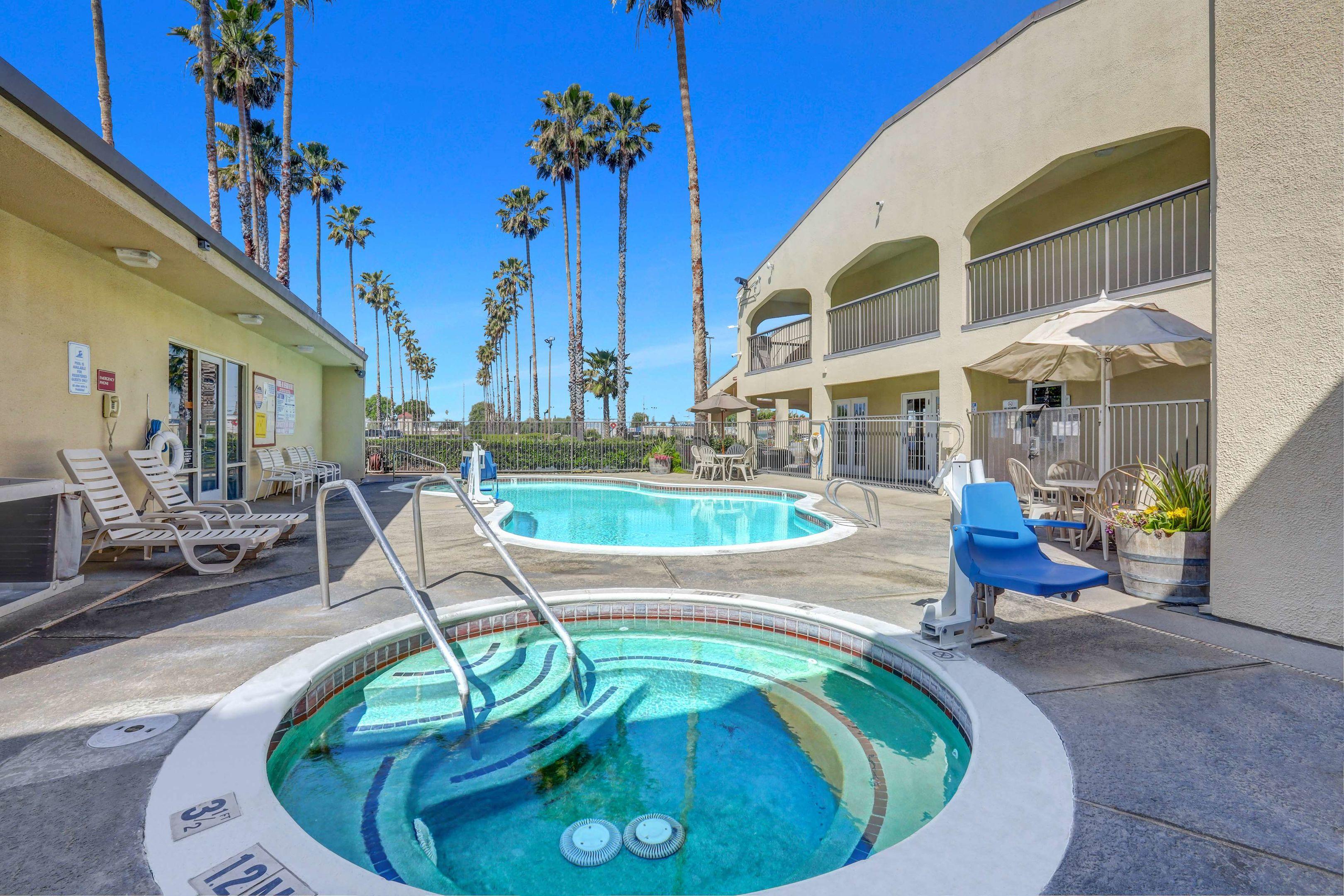 Motel 6 Lodi — photo 4