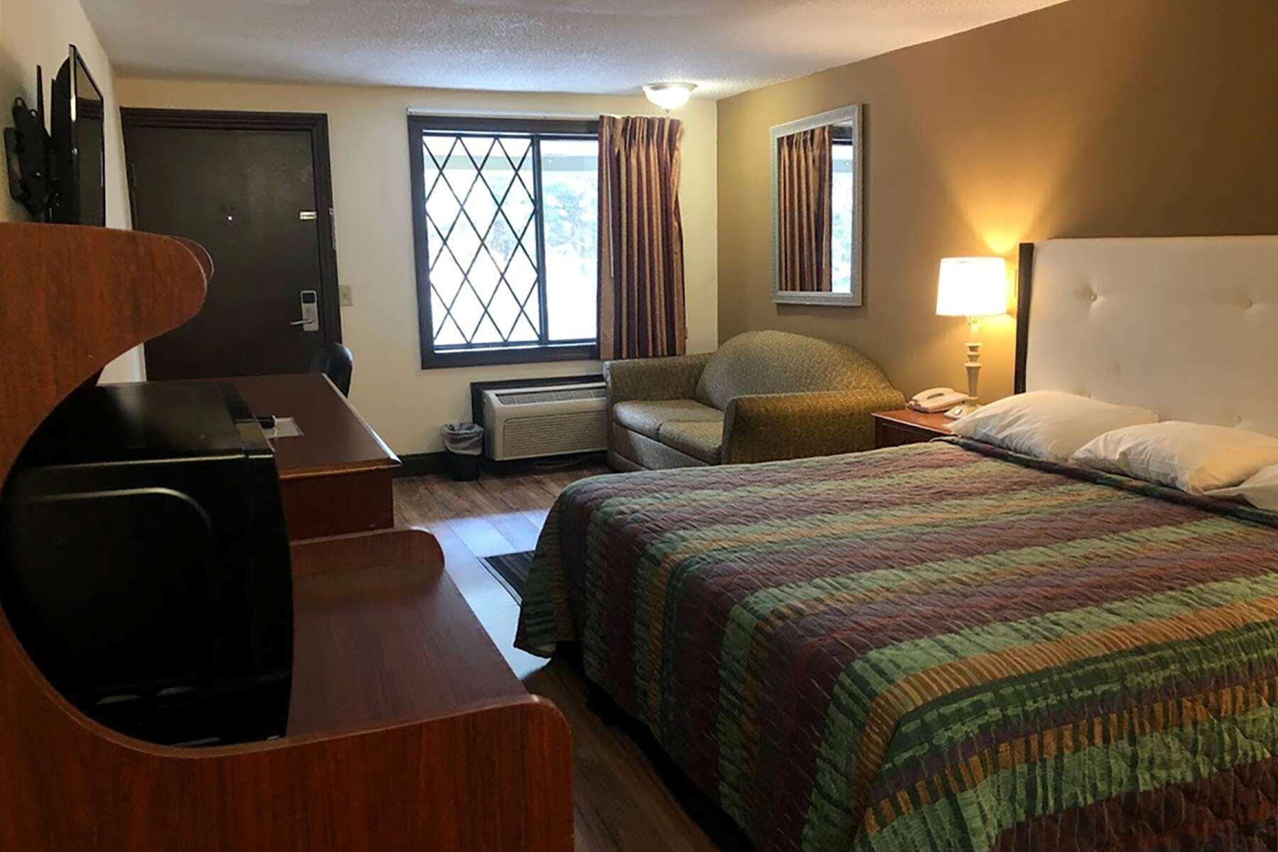 Knights Inn Laurel — photo 5