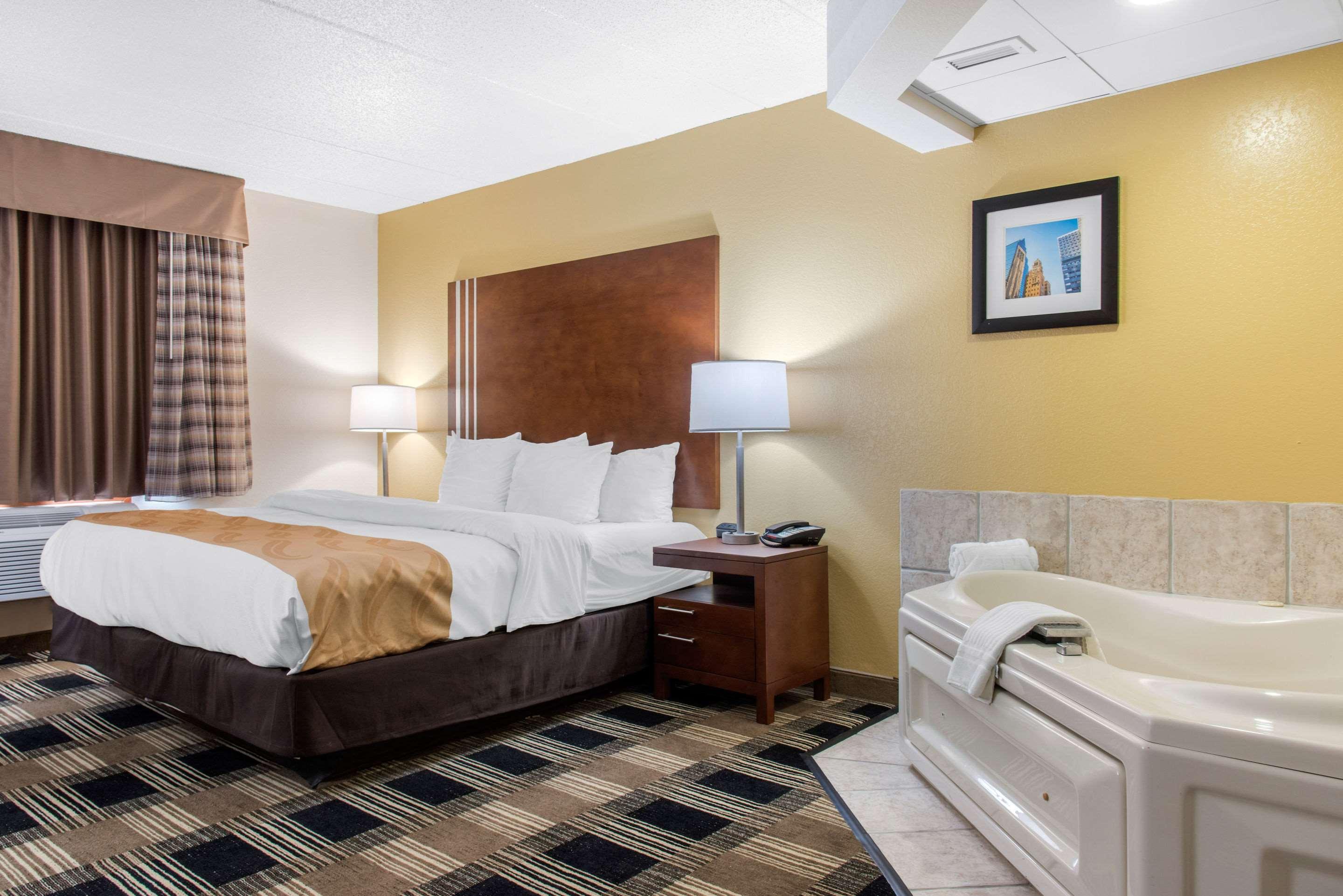 Quality Inn — photo 3