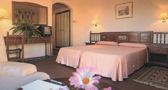 Hotel Zentral Mayoral — photo 4