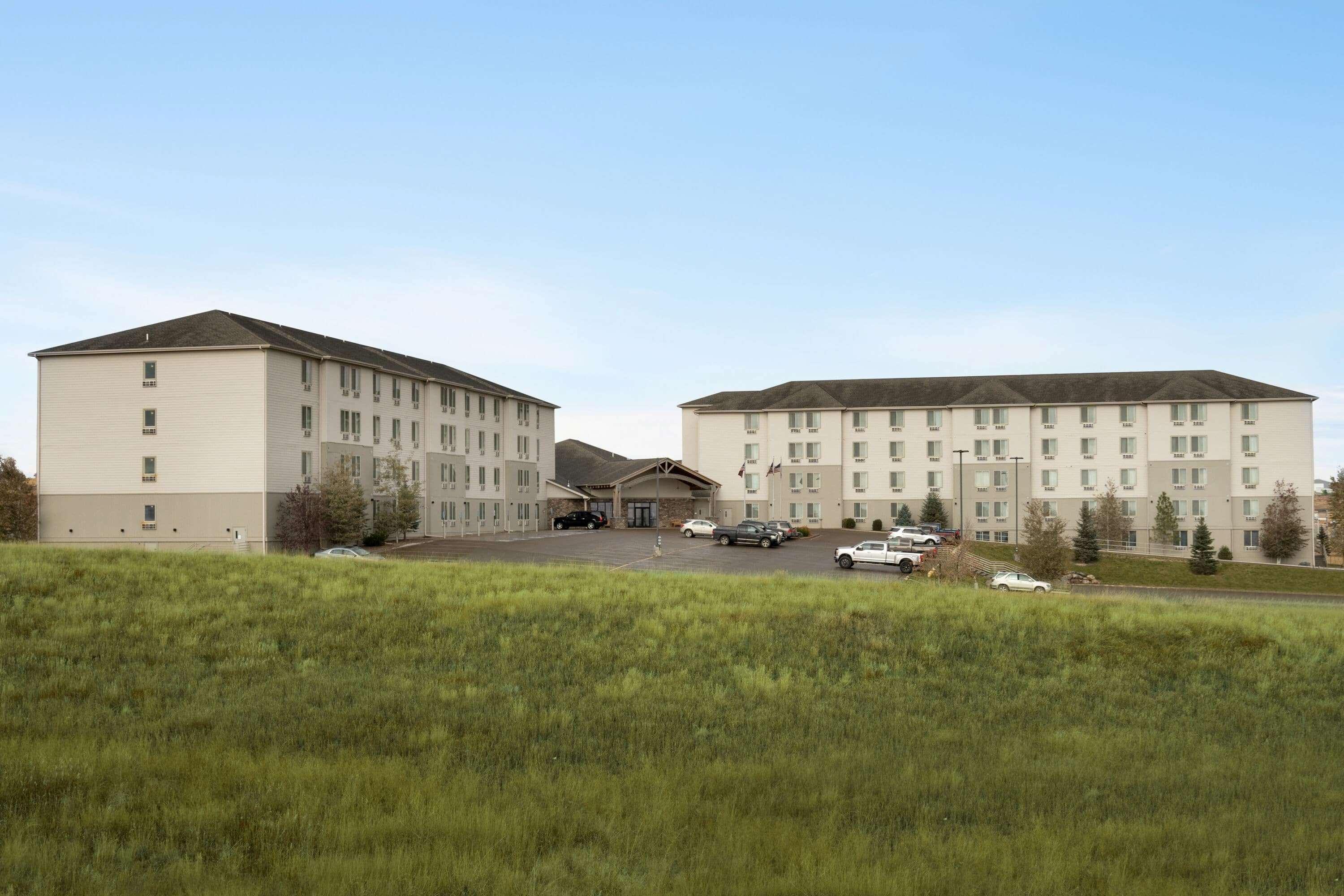 Ramada Williston — photo 4
